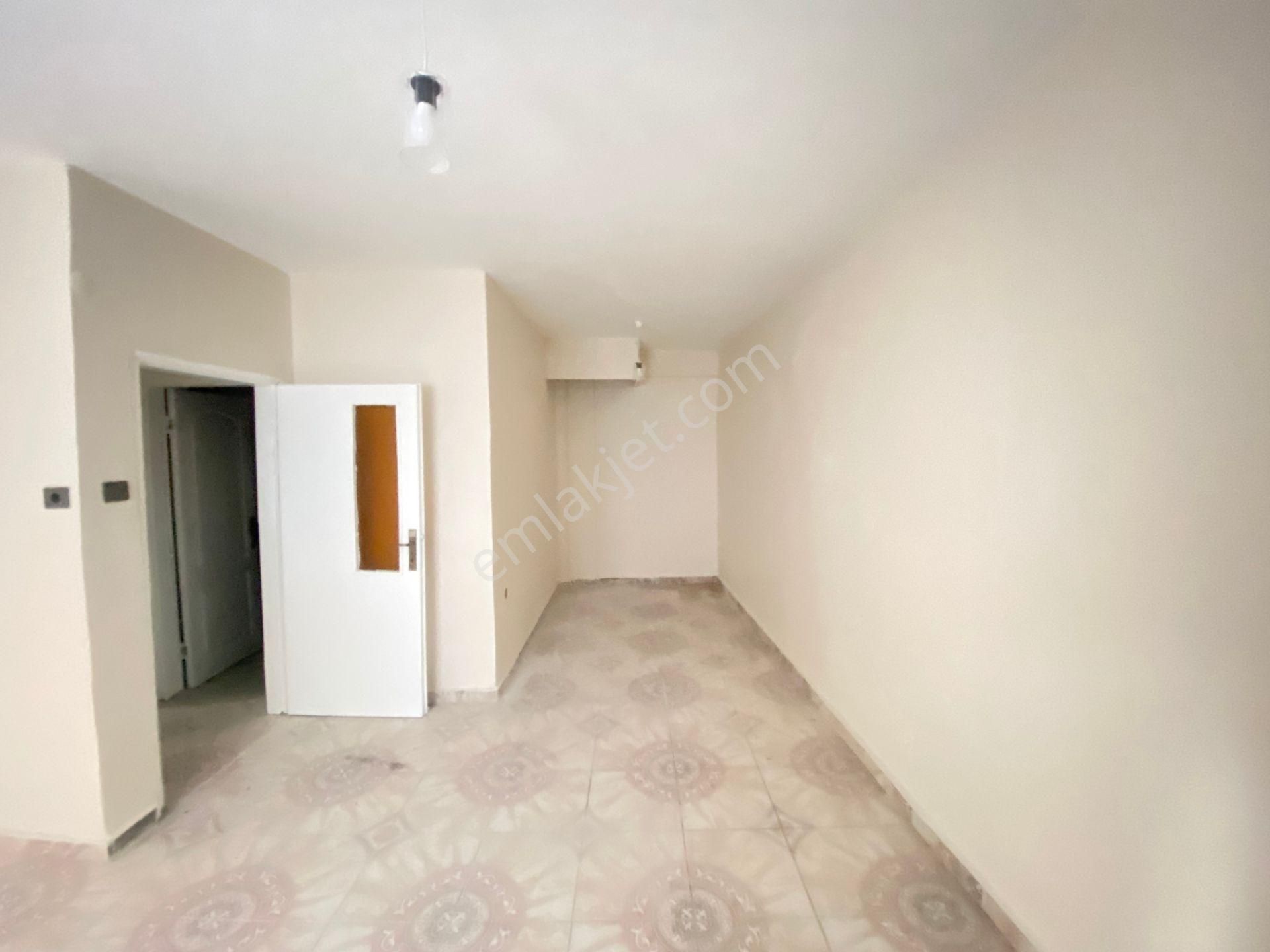 Prestij'den Bahçelievler'de Geniş Oturumlu 3+1 Daire - Görsel 7