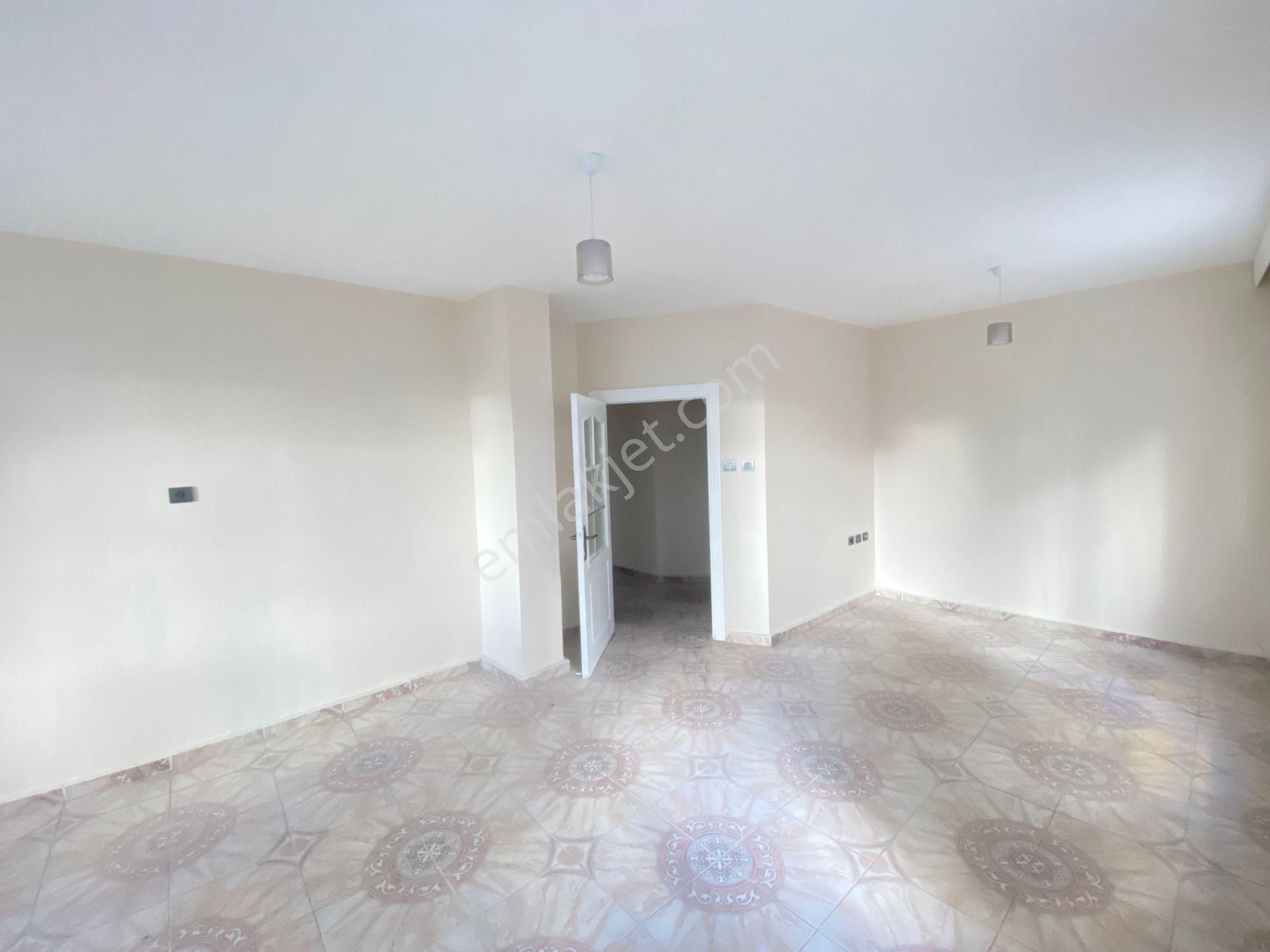 Prestij'den Bahçelievler'de Geniş Oturumlu 3+1 Daire - Görsel 4