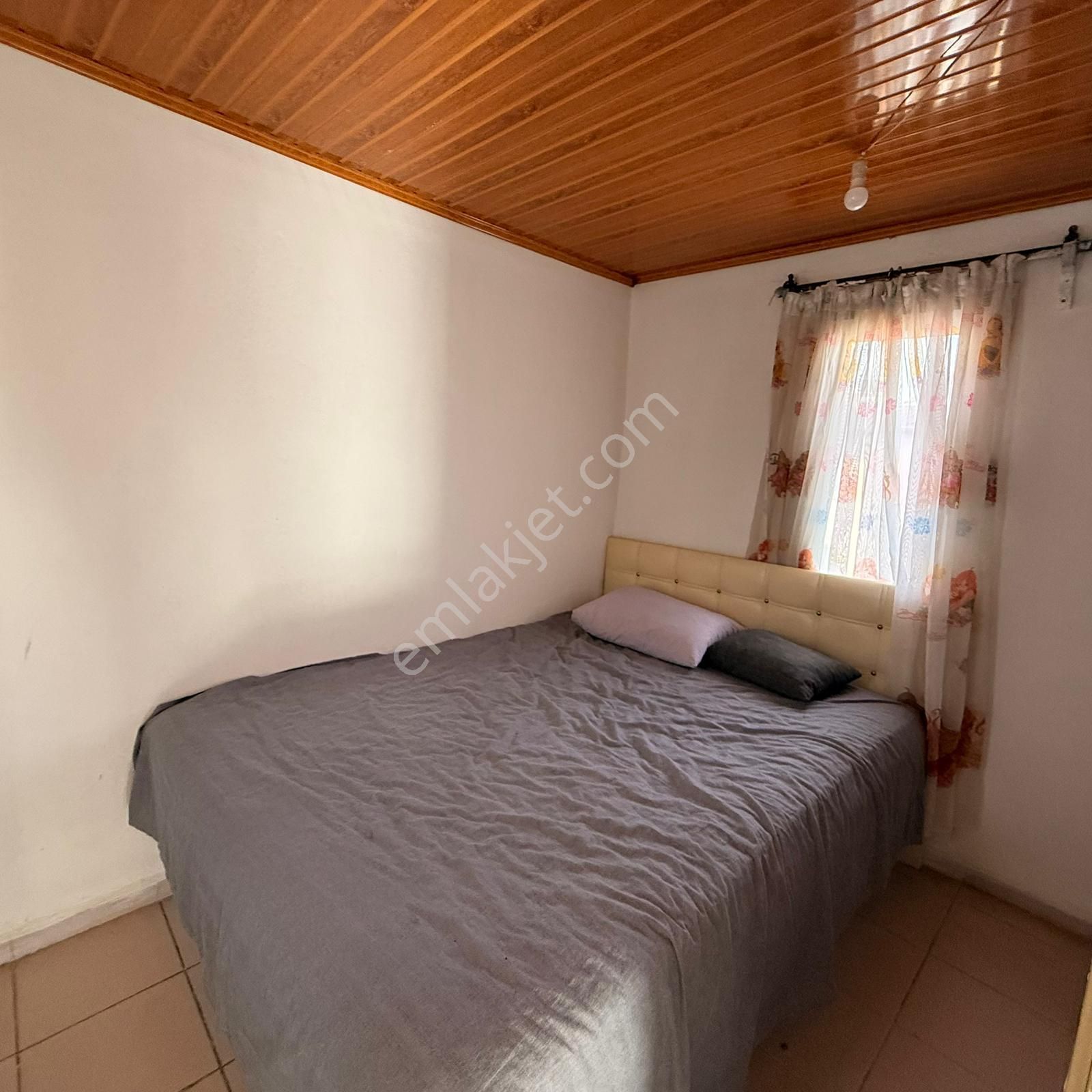 Stoptan Foça Denize Yakın 4+1 Bahçeli Tripleks Villa - Görsel 11