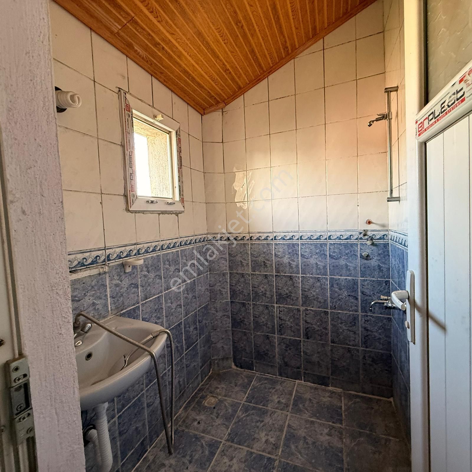 Stoptan Foça Denize Yakın 4+1 Bahçeli Tripleks Villa - Görsel 34