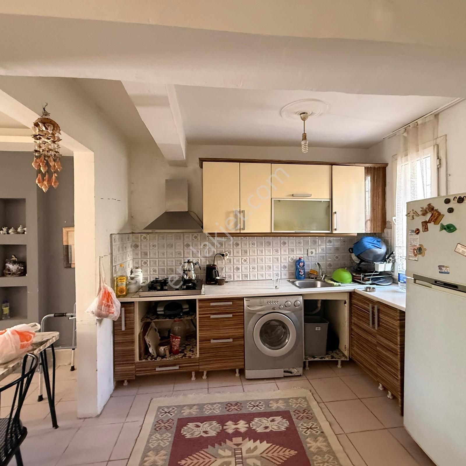 Stoptan Foça Denize Yakın 4+1 Bahçeli Tripleks Villa - Görsel 5