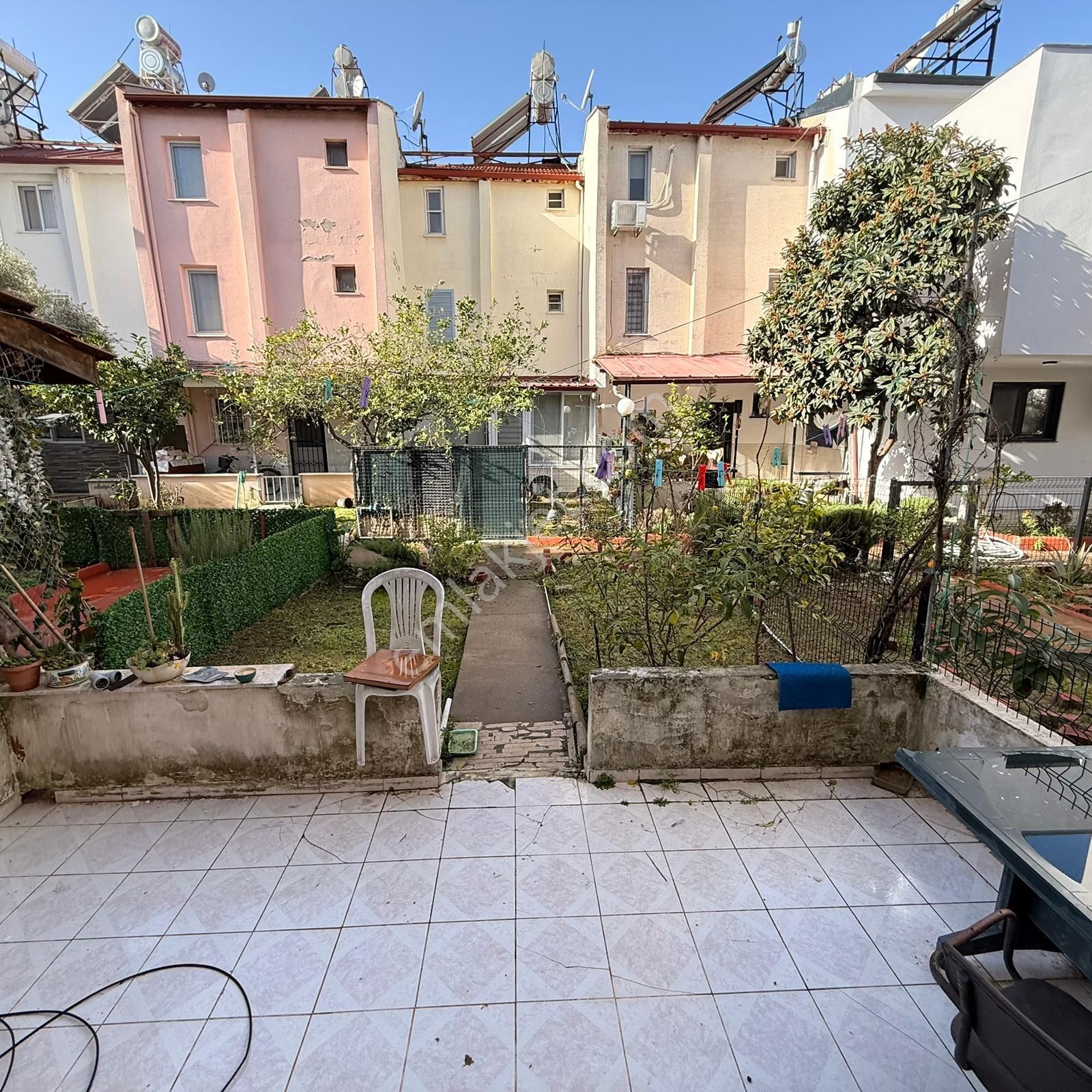 Stoptan Foça Denize Yakın 4+1 Bahçeli Tripleks Villa - Görsel 15