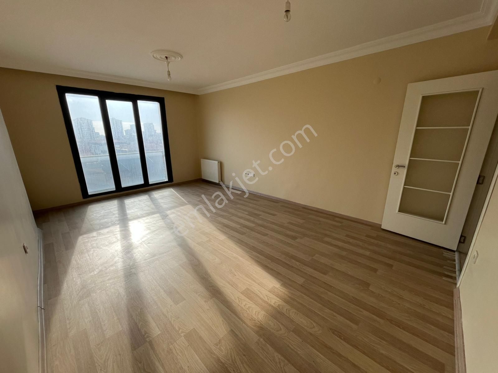 Remax'tan Çınar Park Evlerinde Satılık 2+1 Krediye Uygun Daire - Görsel 11