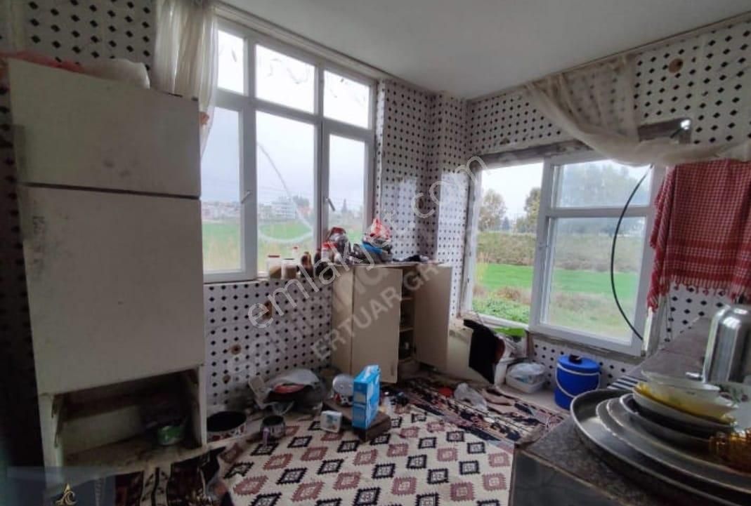 Karataş Kemaliye Mah.de Arsa Parasına Satılık 3 Katlı Ev - Görsel 9