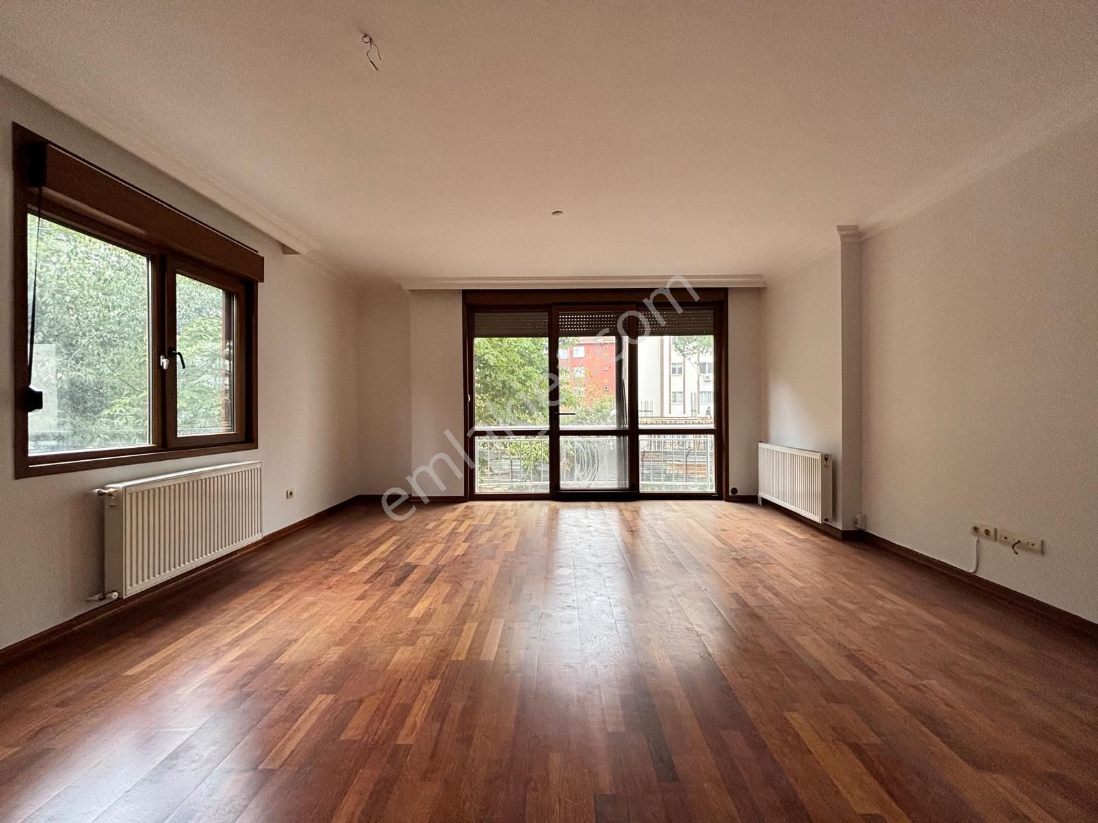 Kadıköy Erenköy'de 110 M2 Net 2 Balkonlu 2 Banyolu 3+1 Satılık Daire - Görsel 2