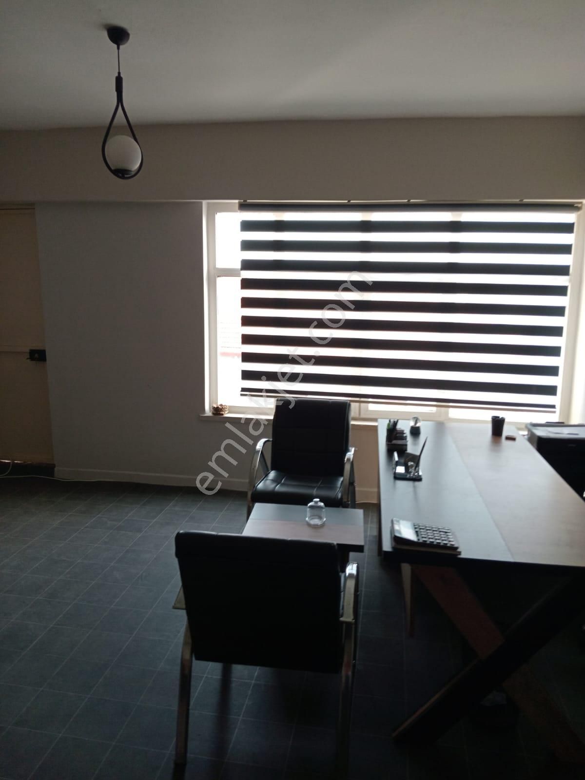 Yıldız Gayrimenkul'den Bulvar'da Satılık Büro - Görsel 3