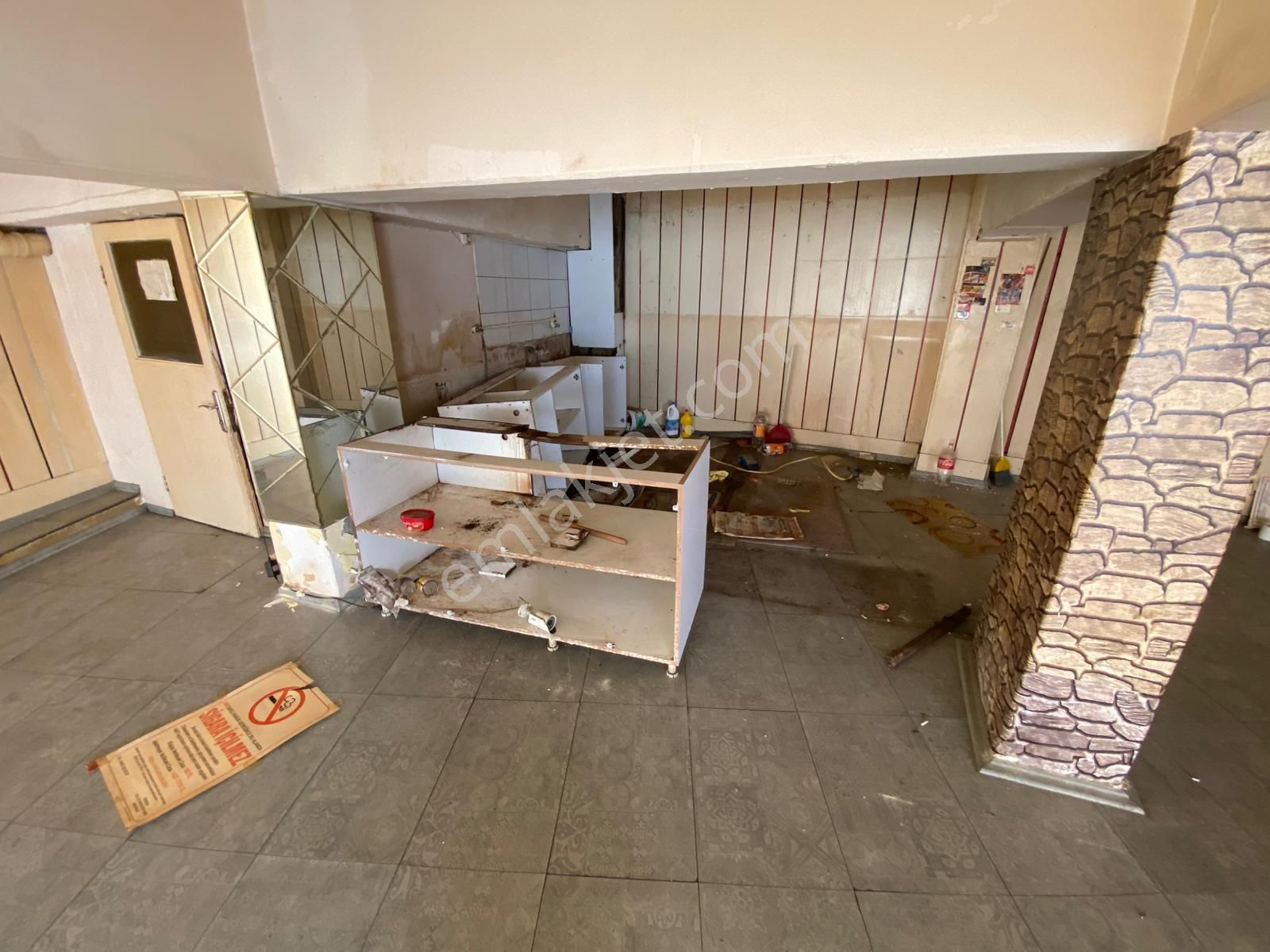 Trabzon'da Kiralık Dükkan - Görsel 8