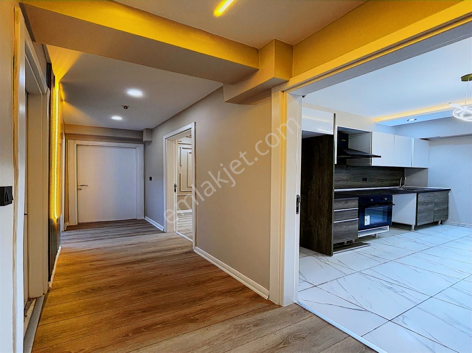 Modern Site'de Full Donalımlı Geniş M² Li 2+1 Satılık Daire - Görsel 14