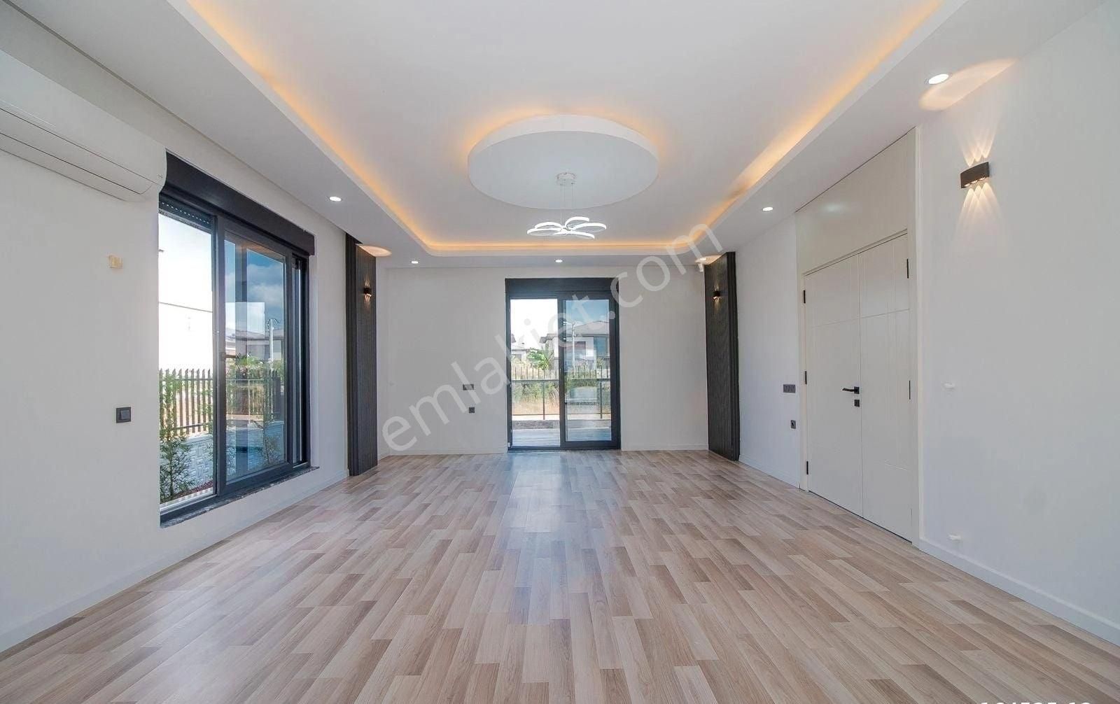 Altınkalede Emsalsiz Konumda 5+1 Müstakil Villa | Fiyat Avantaj - Görsel 9