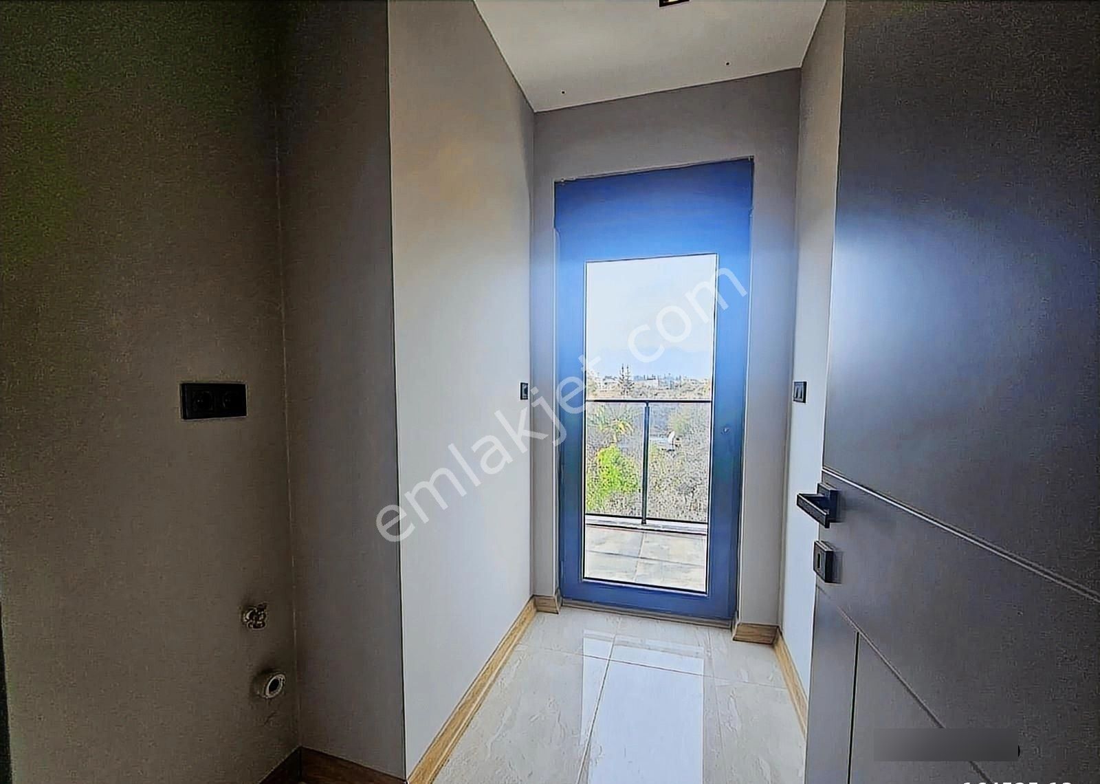 Ultra Lüks Müstakil 4+1 Tripleks Villa | Havuzlu&açık Otoparklı - Görsel 4