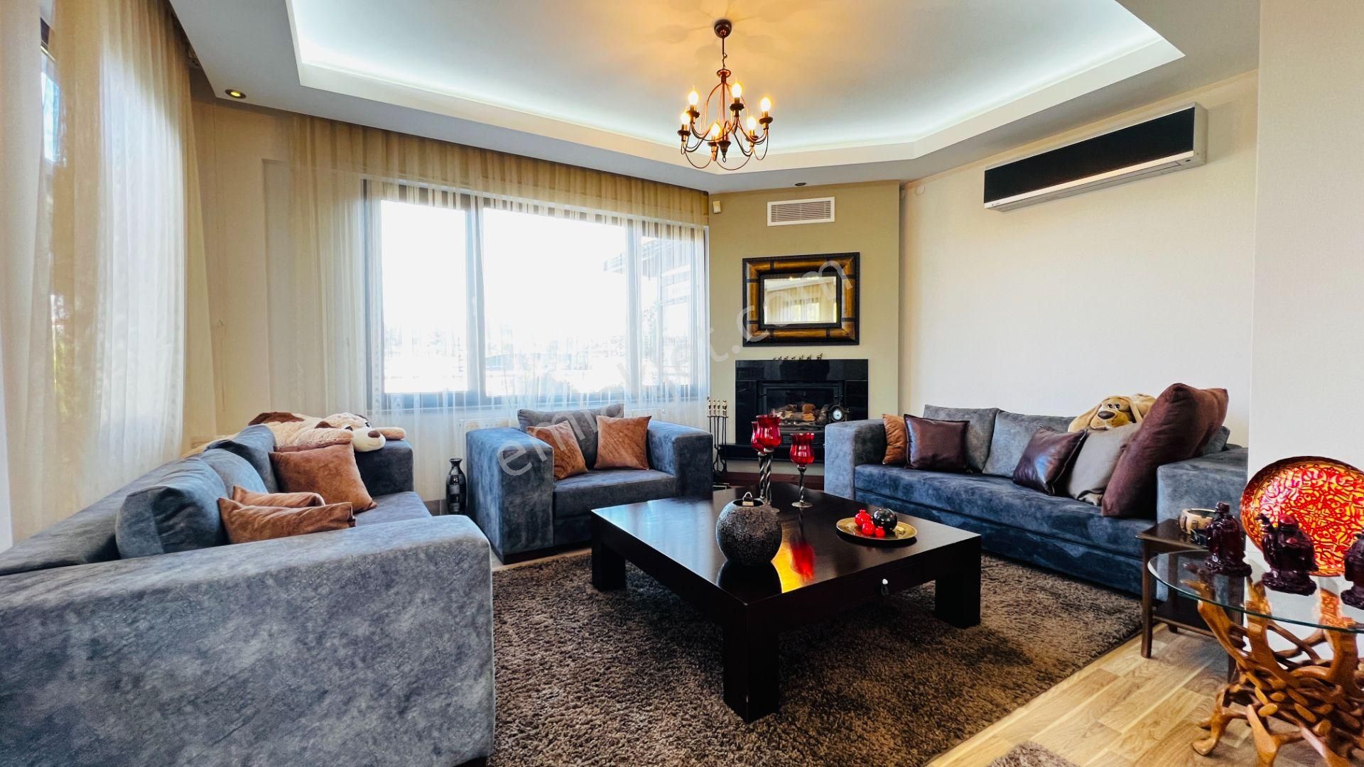 Arslanbucakta Geniş Bahçeli, Havuzlu Satılık Müstakil Villa - Görsel 7