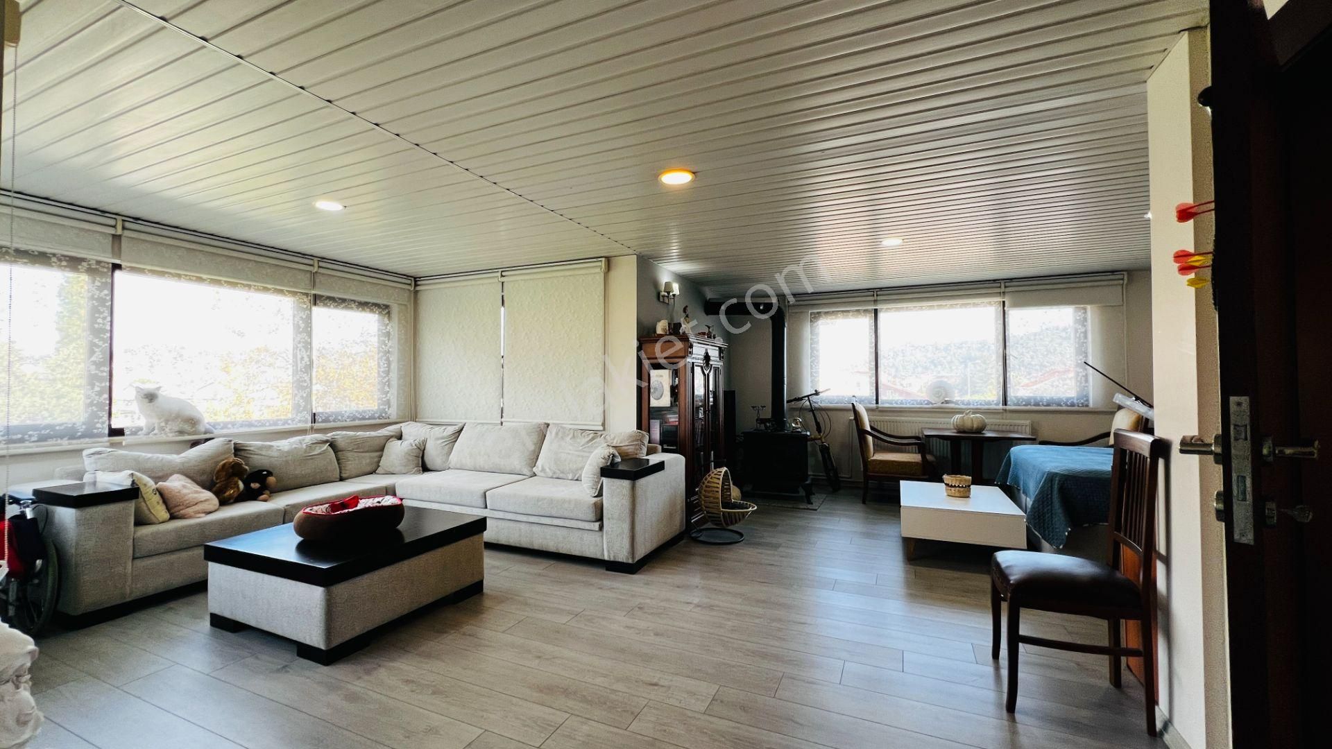 Arslanbucakta Geniş Bahçeli, Havuzlu Satılık Müstakil Villa - Görsel 18