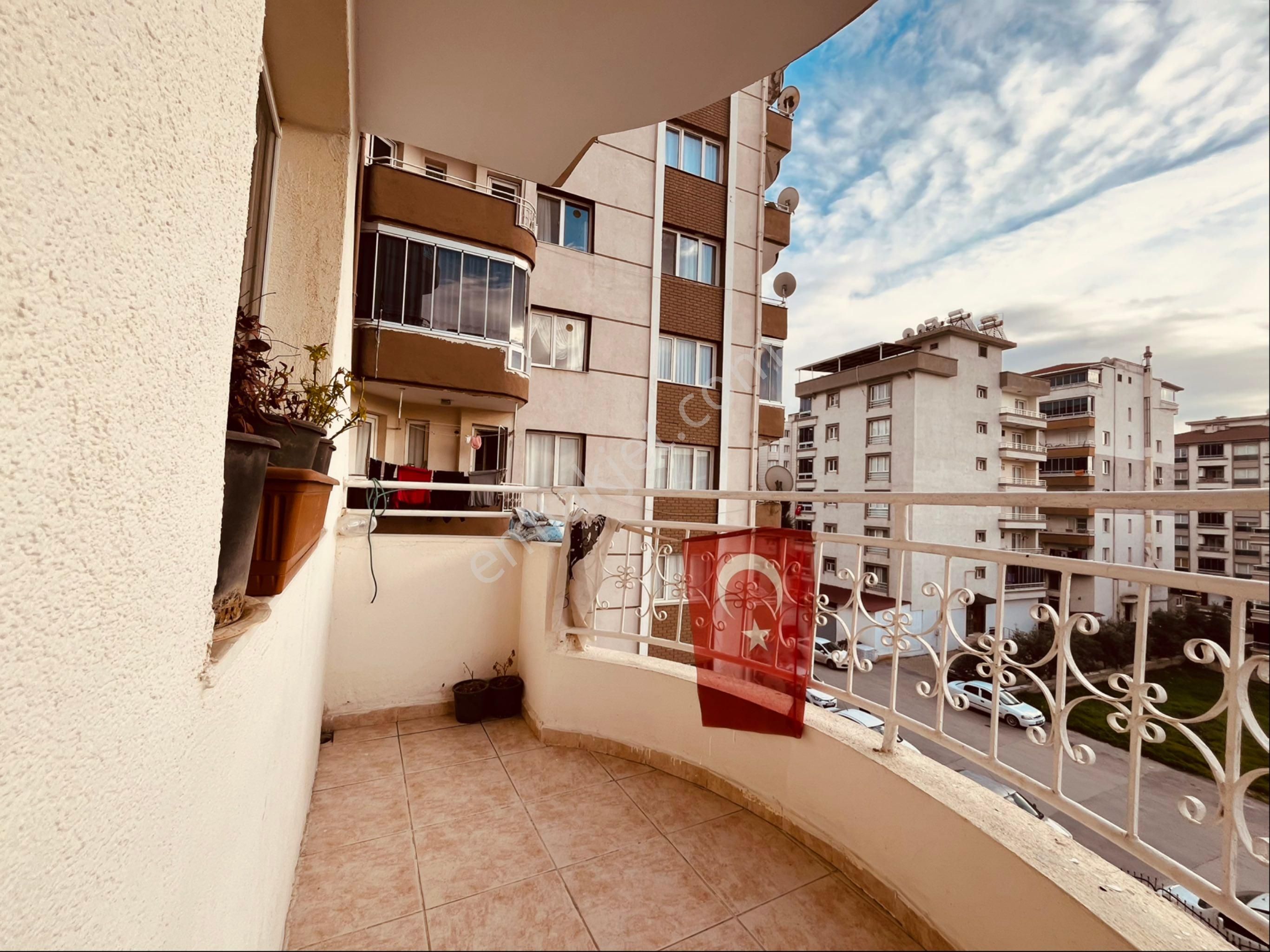 Torbalı Mah Otağ Sitesinde 3+1 Satılık Daire - Görsel 12
