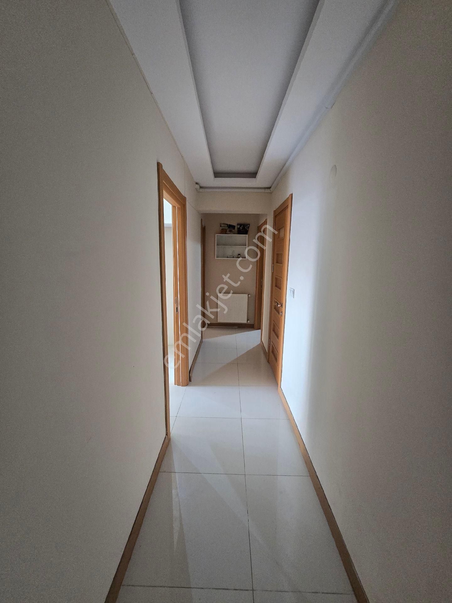 Uçan Emlak- Türbe Caddesi Üzeri 3+1 Yeni Bina Lüks Daire - Görsel 26