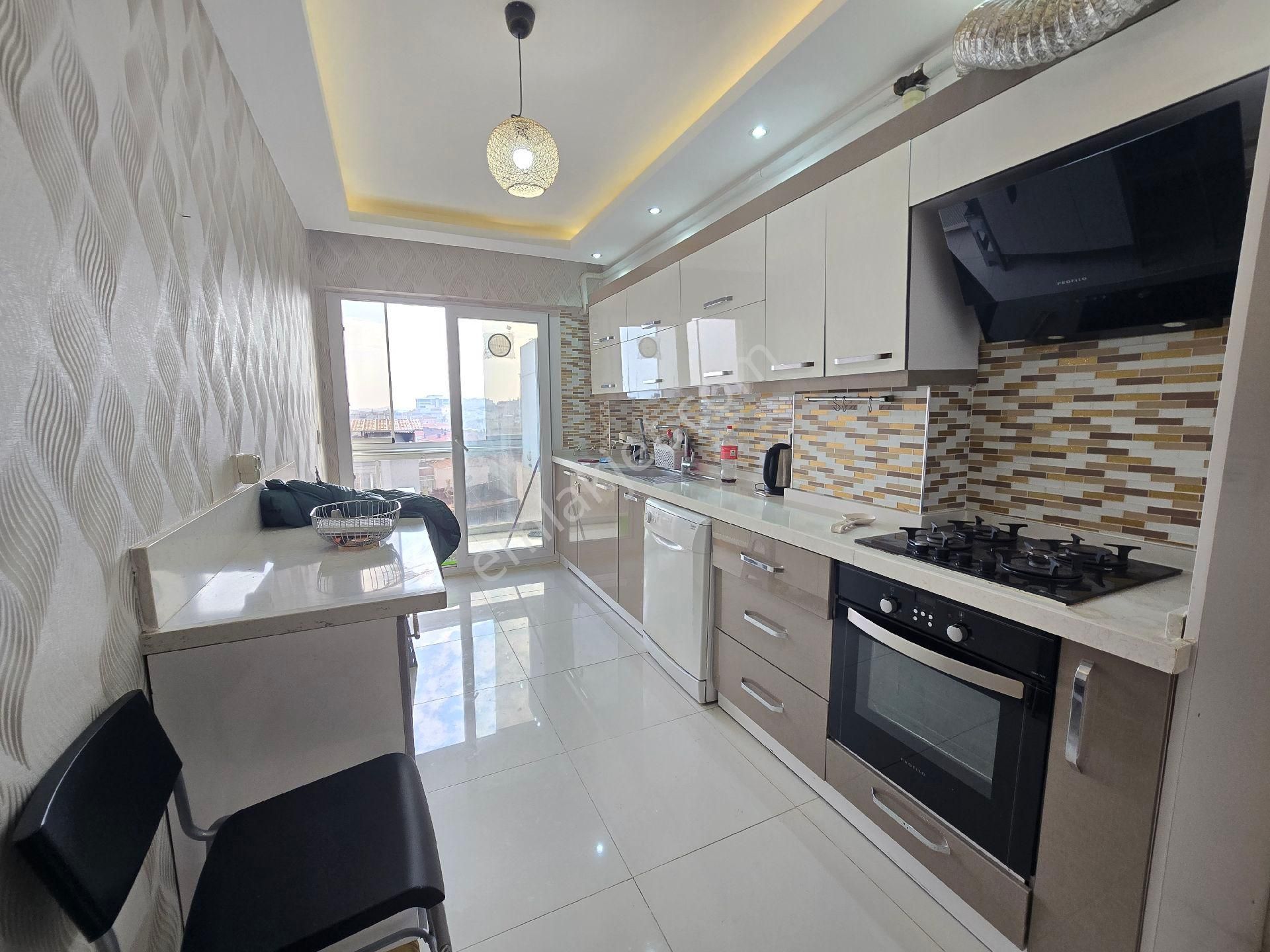 Uçan Emlak- Türbe Caddesi Üzeri 3+1 Yeni Bina Lüks Daire - Görsel 3