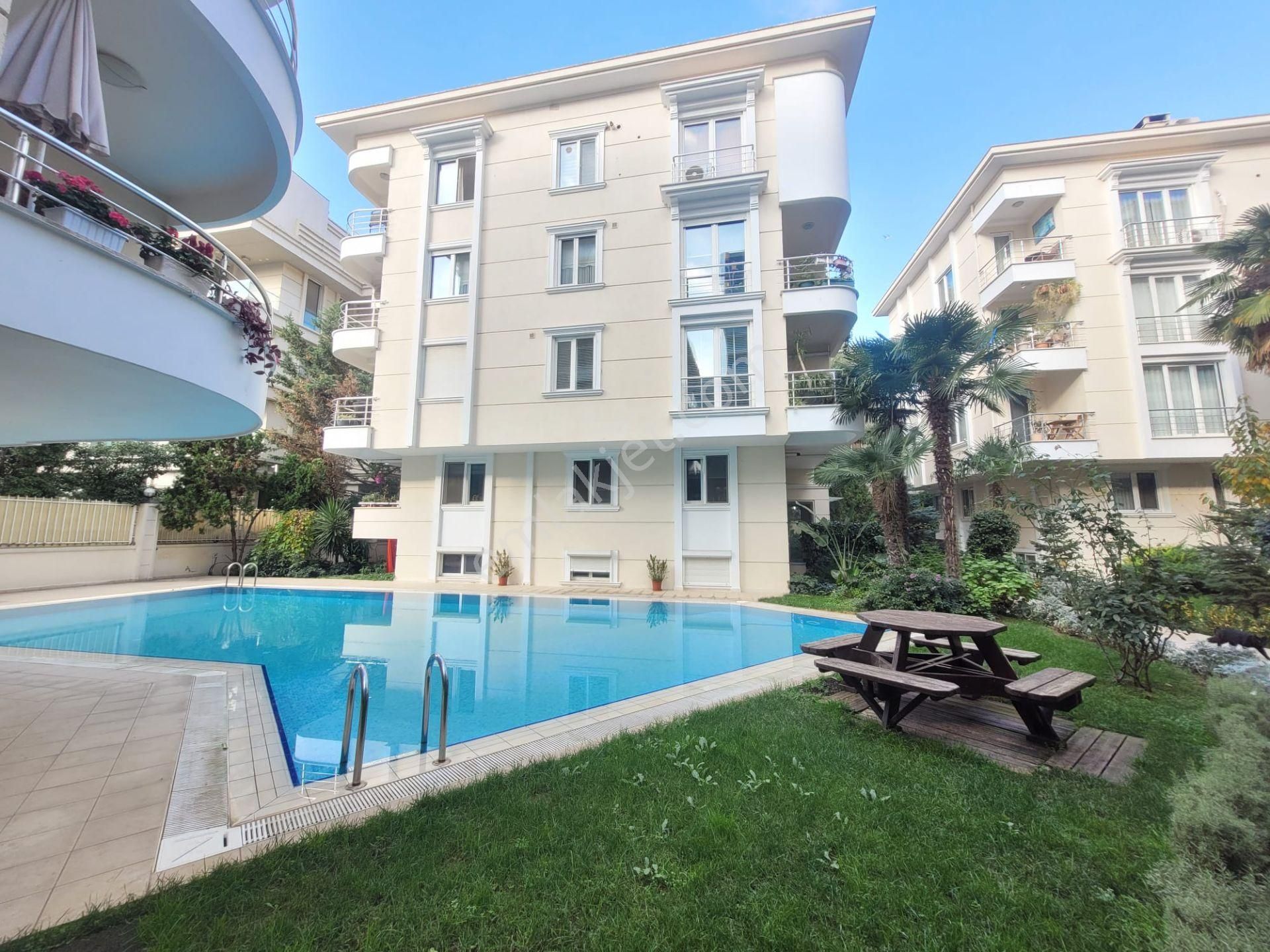 Fenerbahçe Marin Park Sevgili Konaklarında Prestijli Lüks Satılık Dubleks - Görsel 30