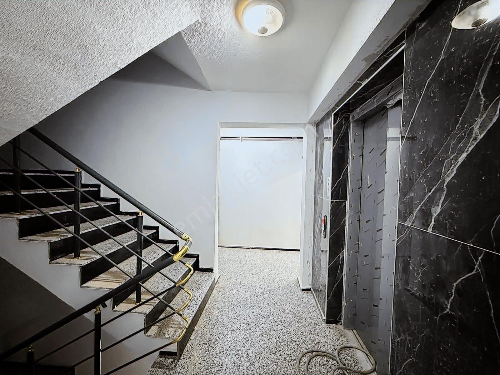 Fa Özbir'den İstasyon'da Krediye Uygun Lüx Satılık 2+1 Daire - Görsel 27