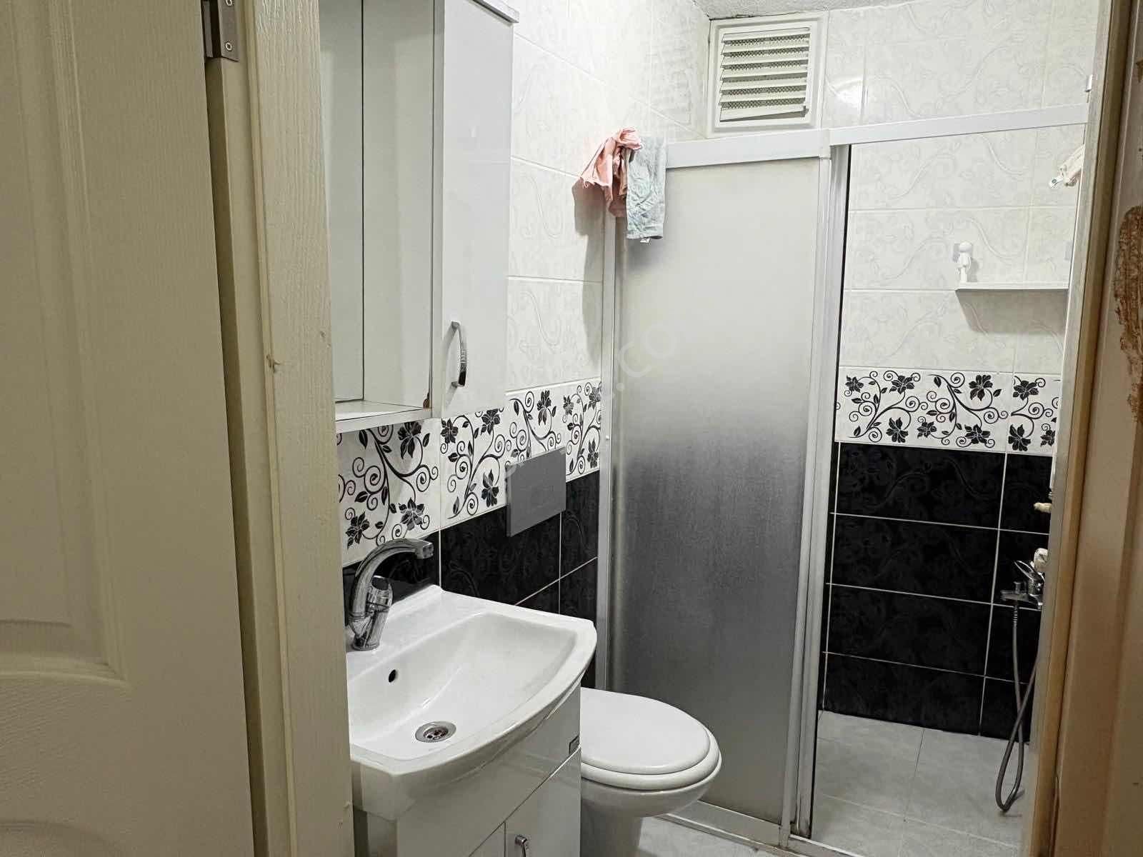 Metroya Yürüme Mesafede Full Lüks Eşyalı 2+1 Daire - Görsel 18