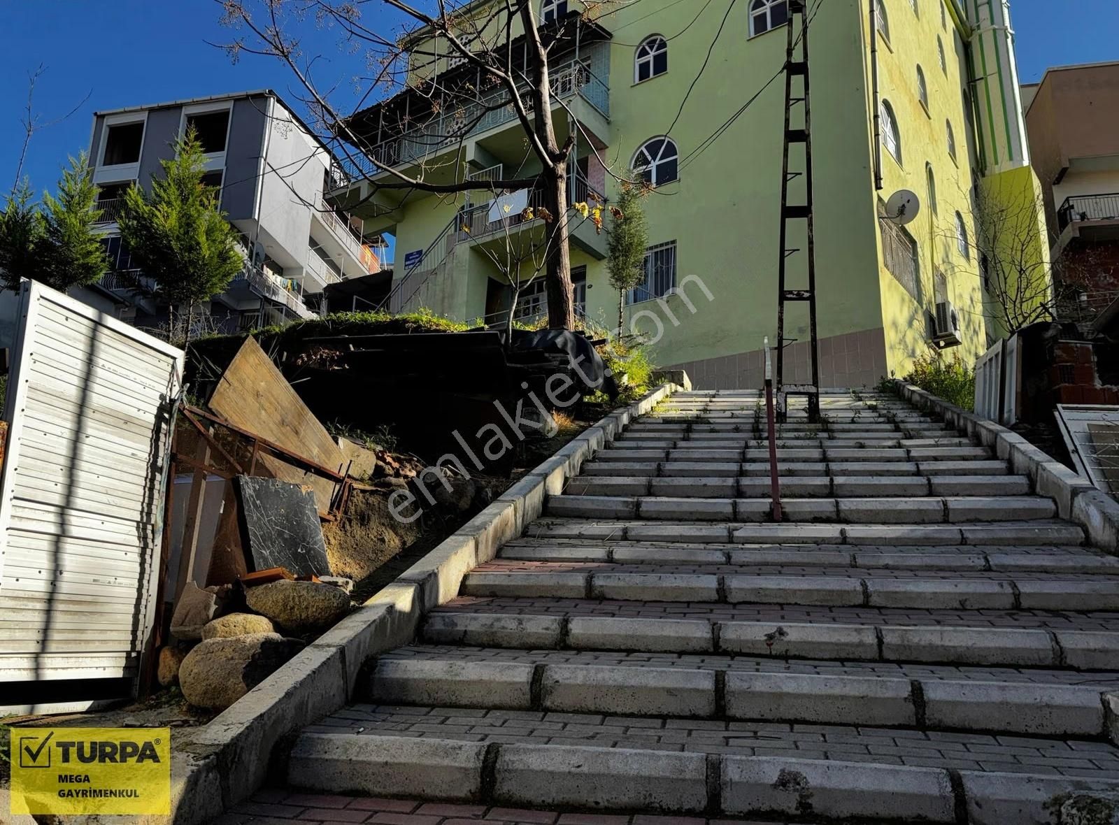 Bayraklı Yamanlar Mahallesinde Kiralık 2+1 Daire - Görsel 20