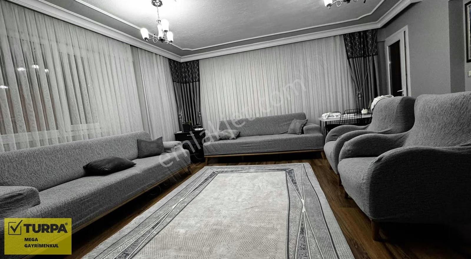 Bayraklı Yamanlar Mahallesinde 2+1 Satılık Daire - Görsel 2