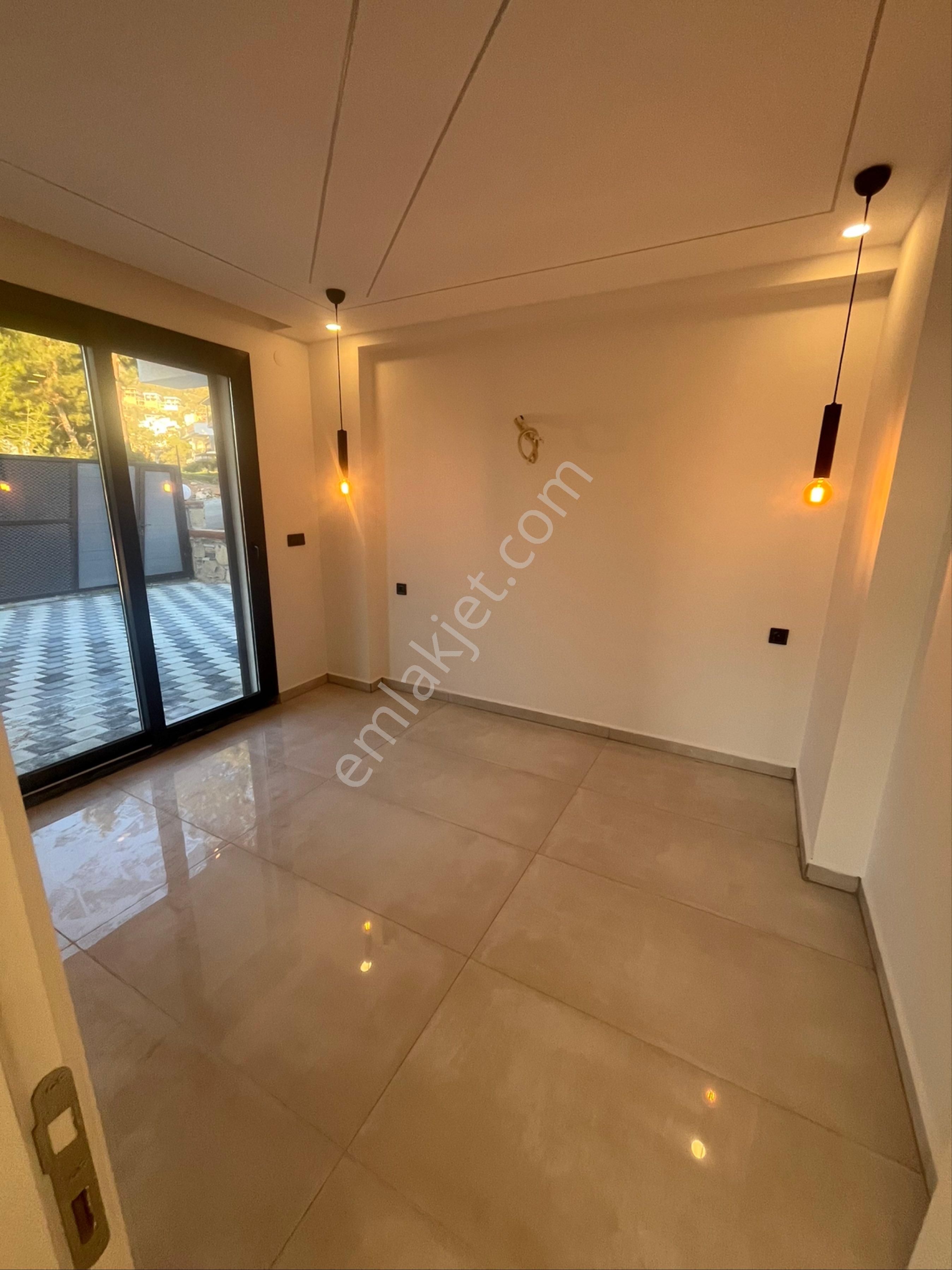 Didim Akbük Te Satılık 4+1 Müstakil Villa - Görsel 15