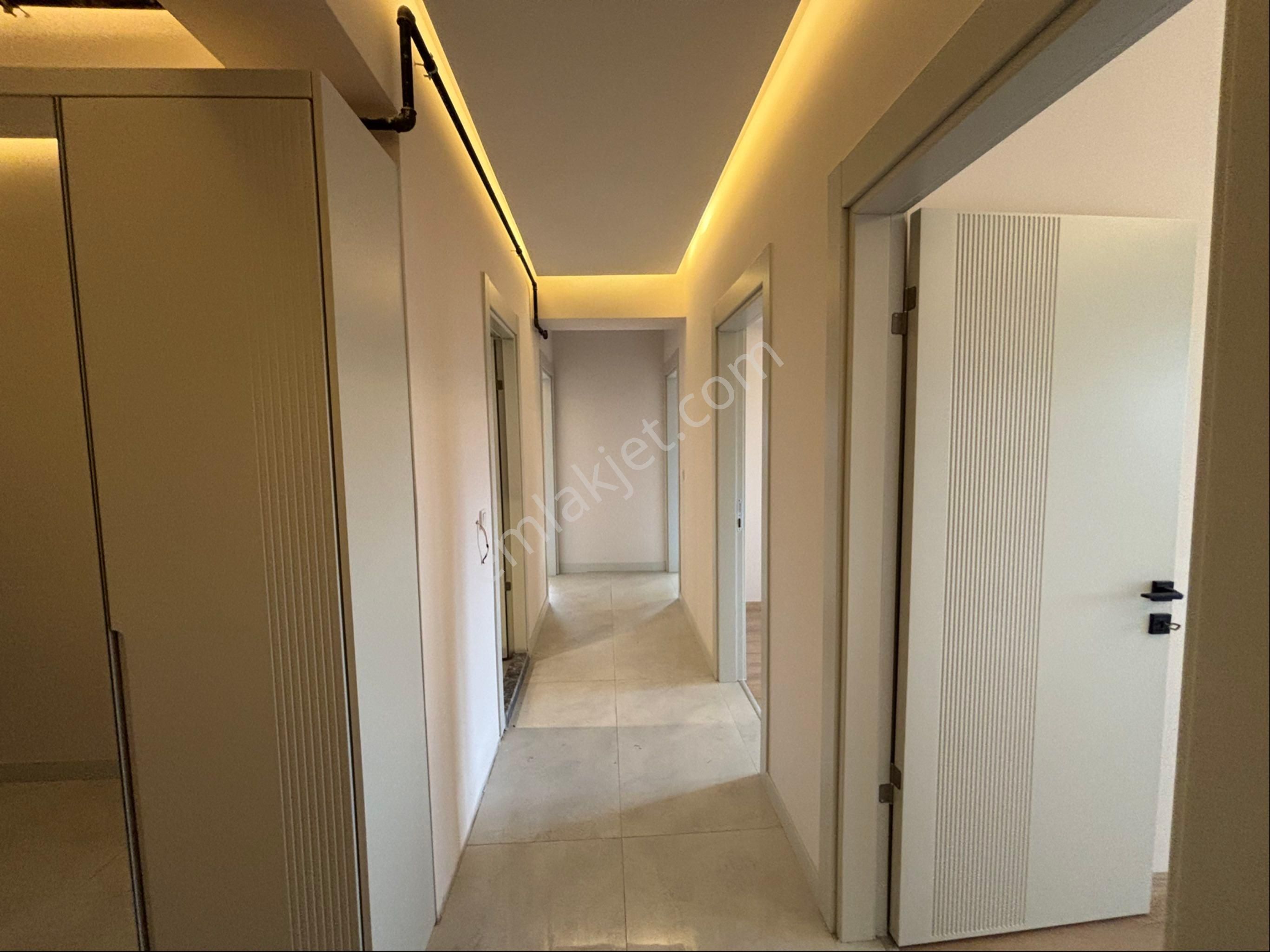 Msg'den Yaşar Üniversitesi Karşısı "0" Binada 3+1 Rezidans Daire - Görsel 18