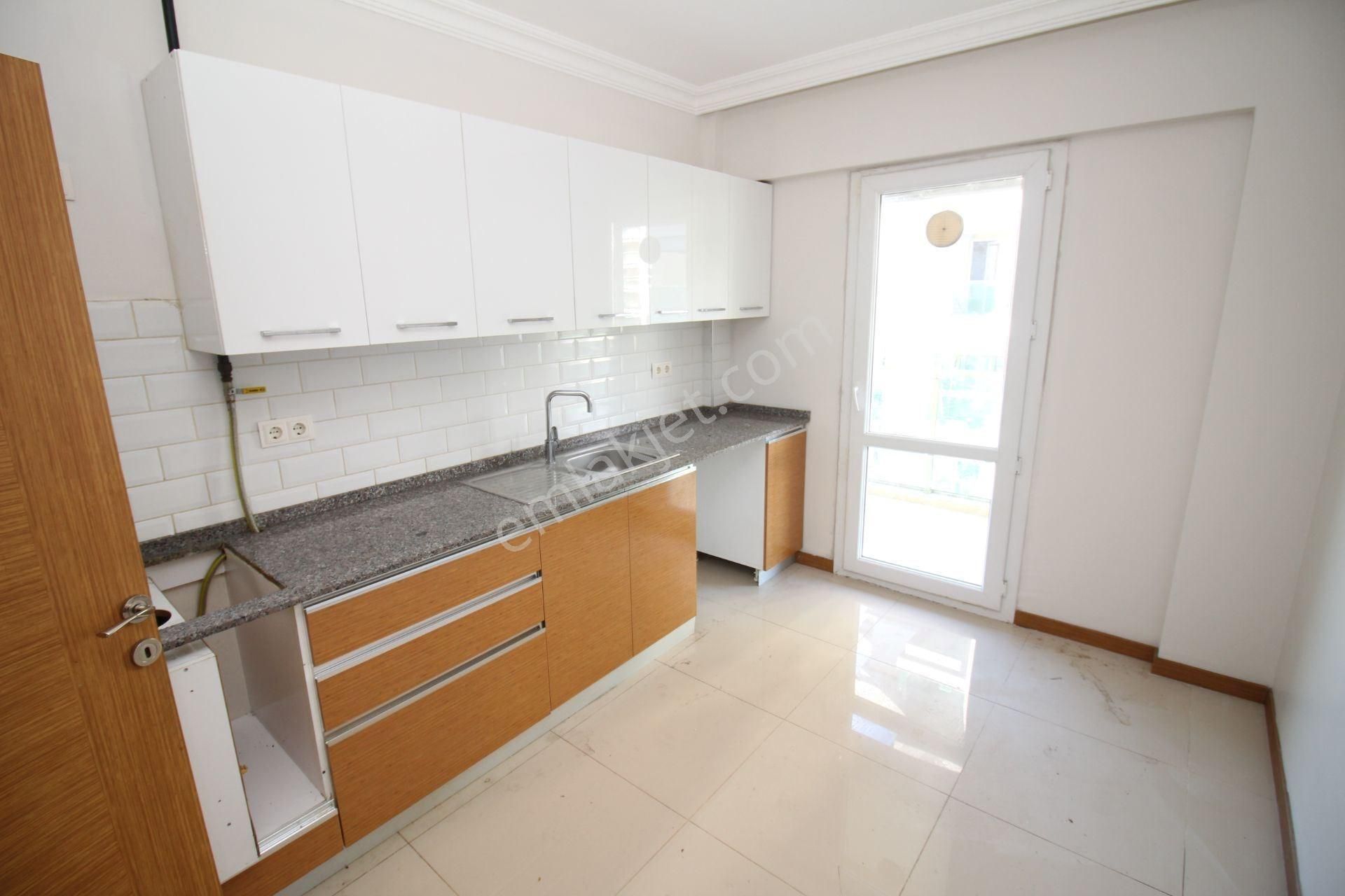 Ali Pehlivanoğlu Konutlarında Arakat Ebeveyn Banyolu 3+1 - Görsel 18