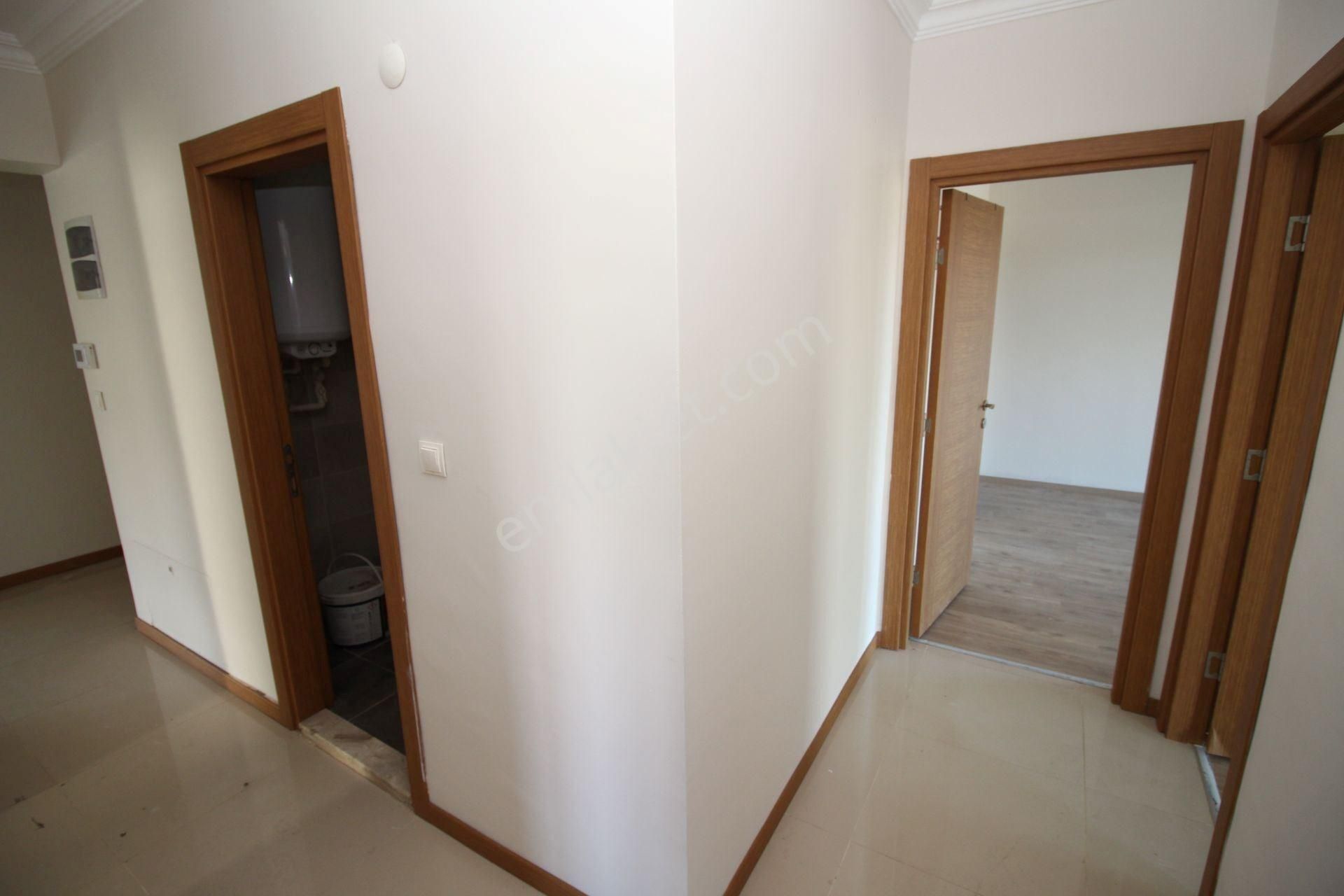 Ali Pehlivanoğlu Konutlarında Arakat Ebeveyn Banyolu 3+1 - Görsel 30