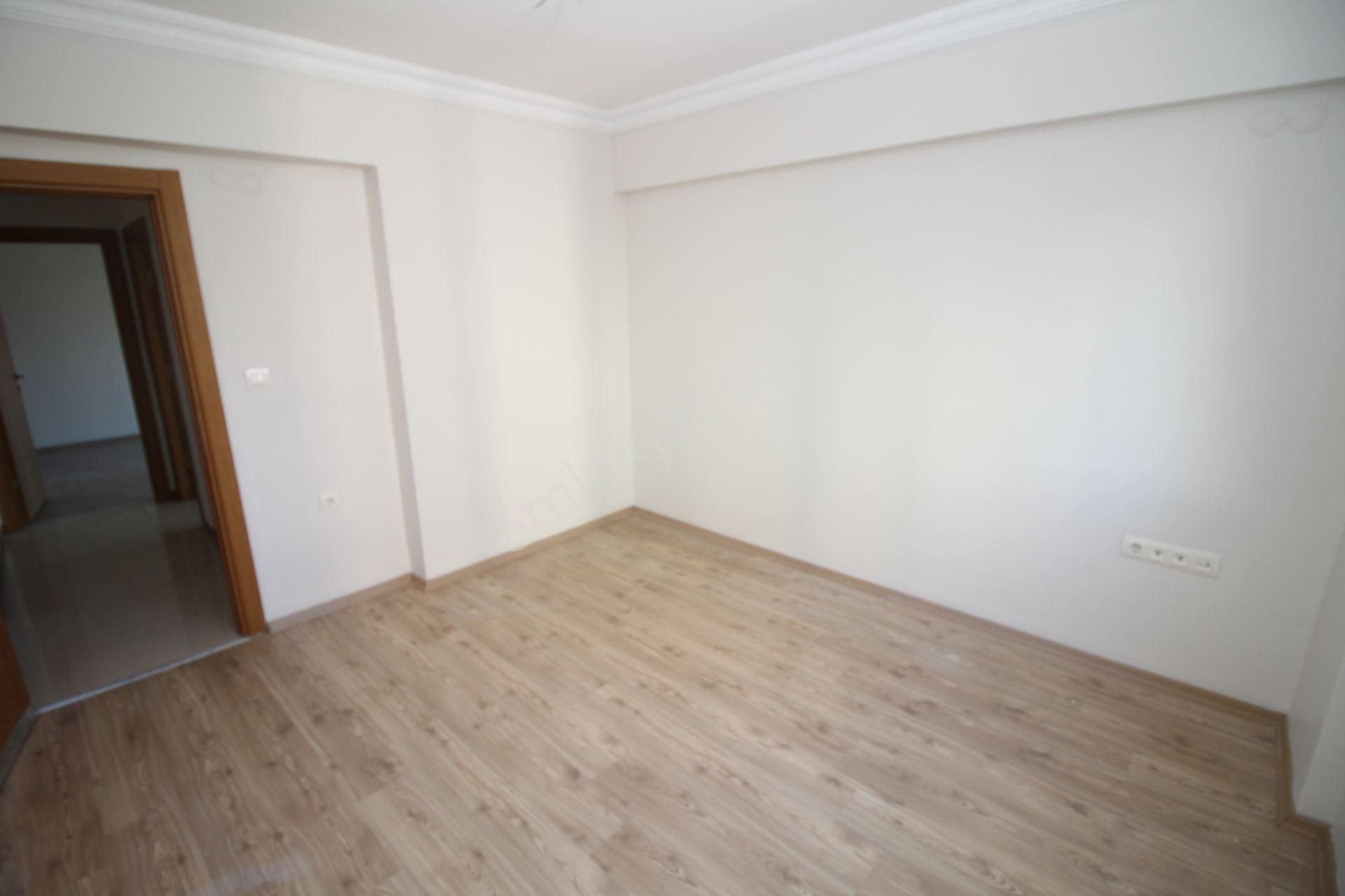 Ali Pehlivanoğlu Konutlarında Arakat Ebeveyn Banyolu 3+1 - Görsel 28