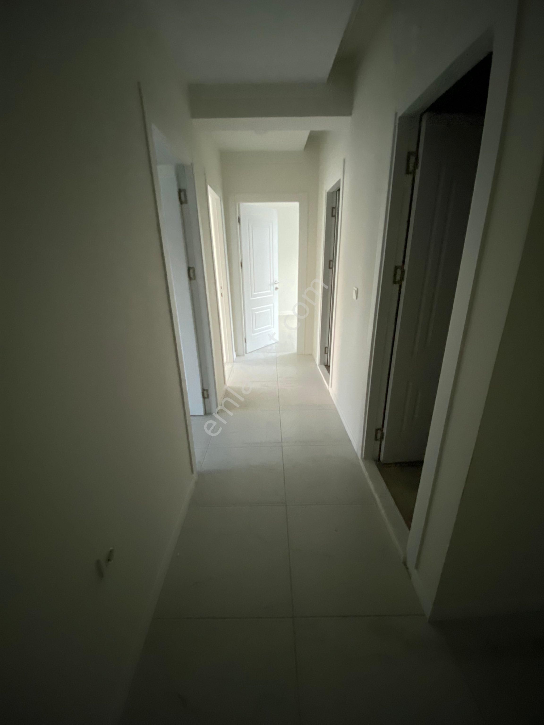 Çamlıca Da Satılık Özel Garajlı 2+1 Daire - Görsel 14