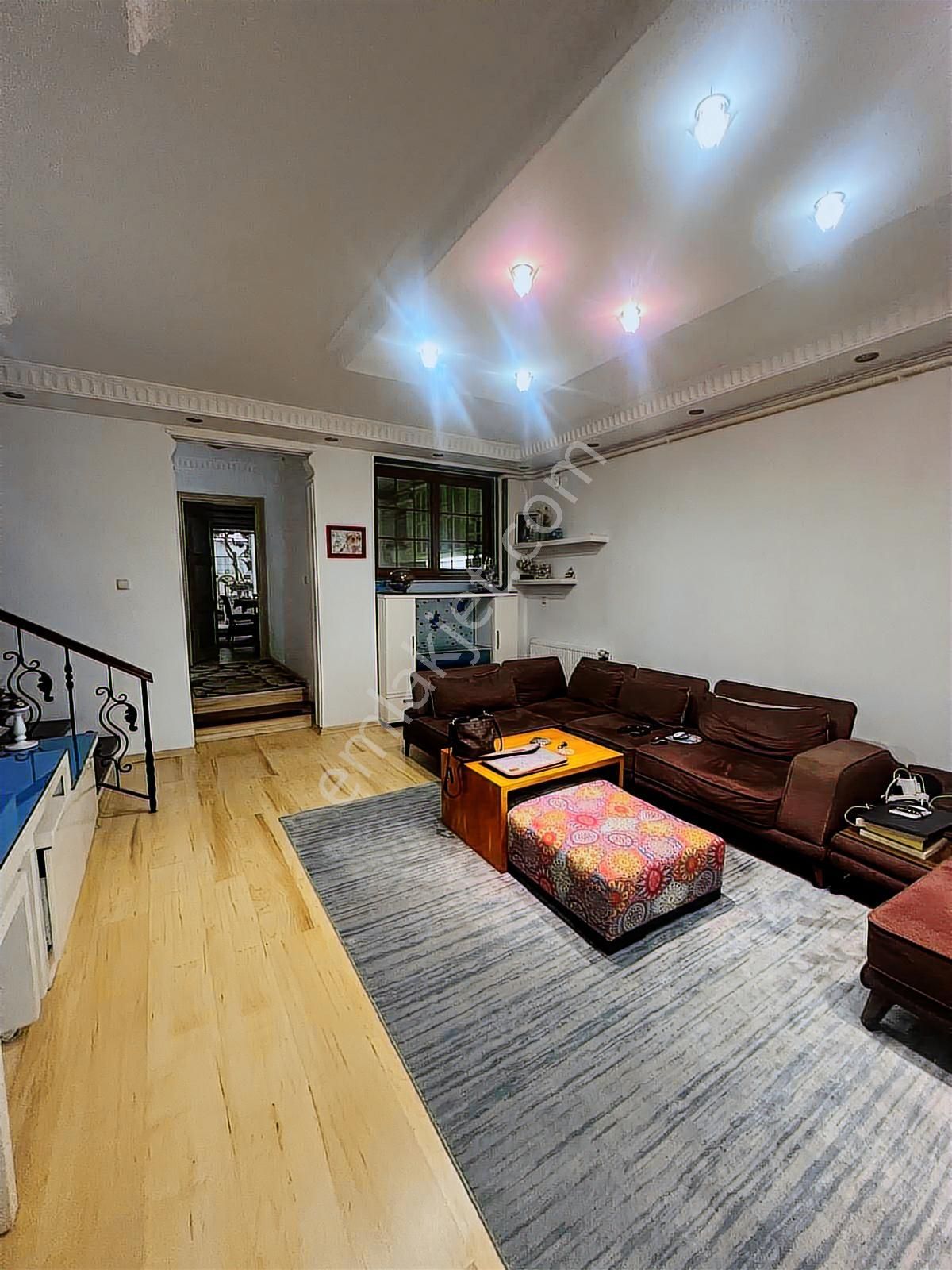 Buca Yaylacıkta Lüks 4+1 Tripleks - Görsel 7