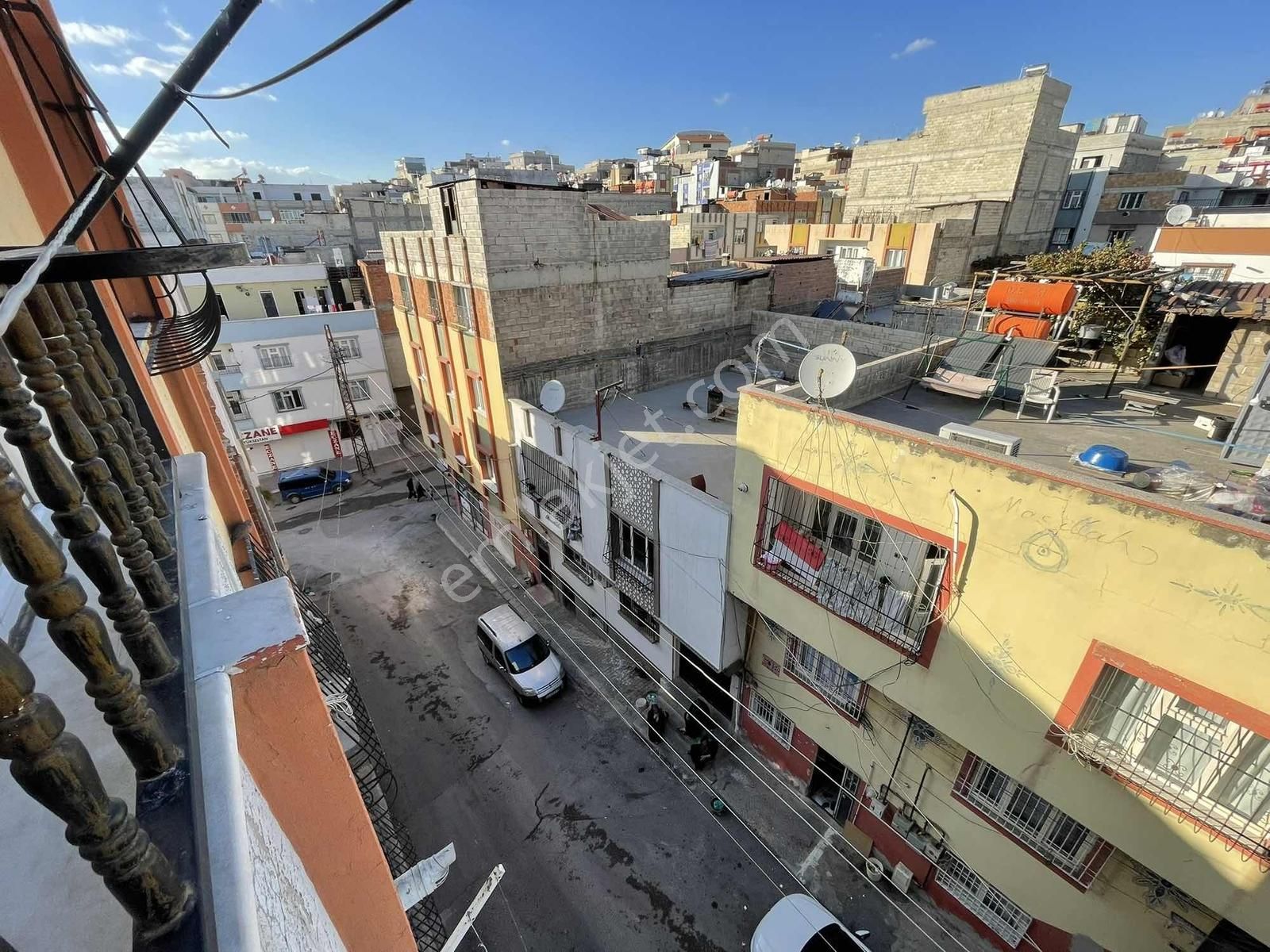 Cinderesi'de Birecik Eczanesi Civarı 3 Katlı Satılık Müstakil Ev - Görsel 19