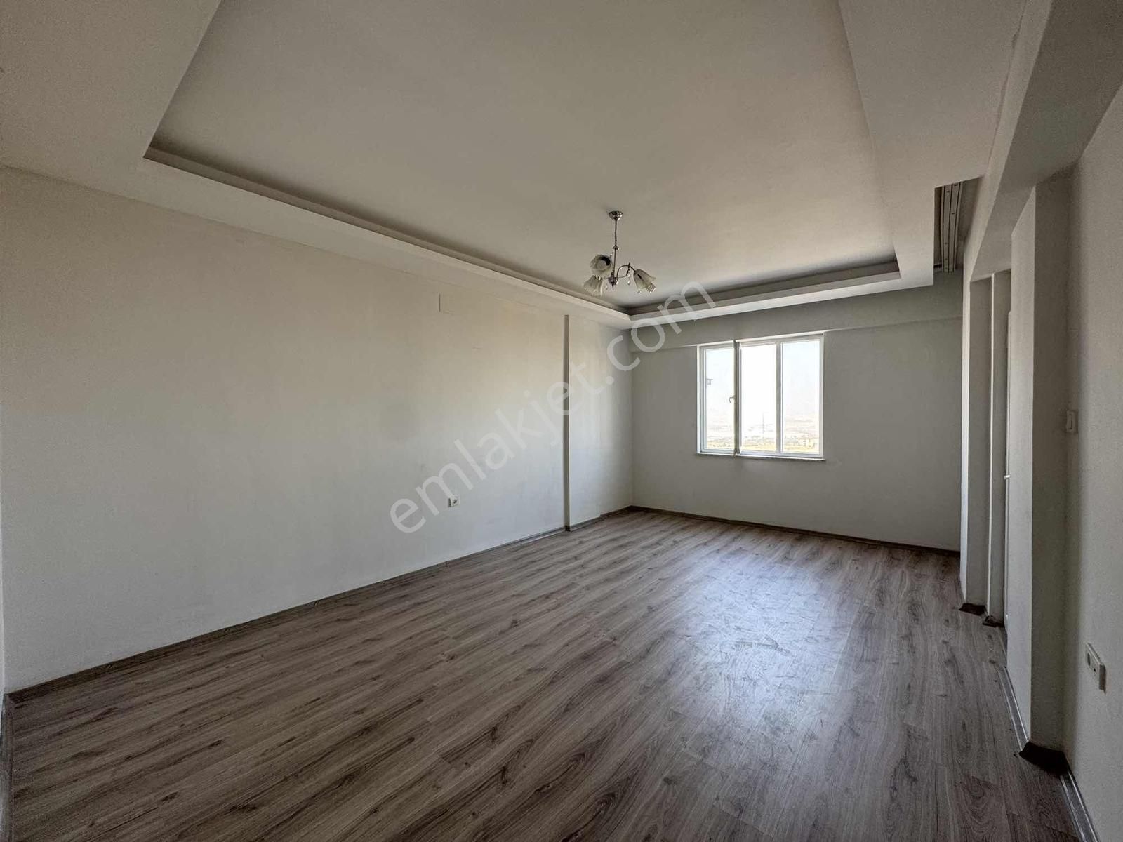 Beykent 1.etap'da Ultra Lüks Masrafsız Orman Manzaralı 2+1 Daire - Görsel 7