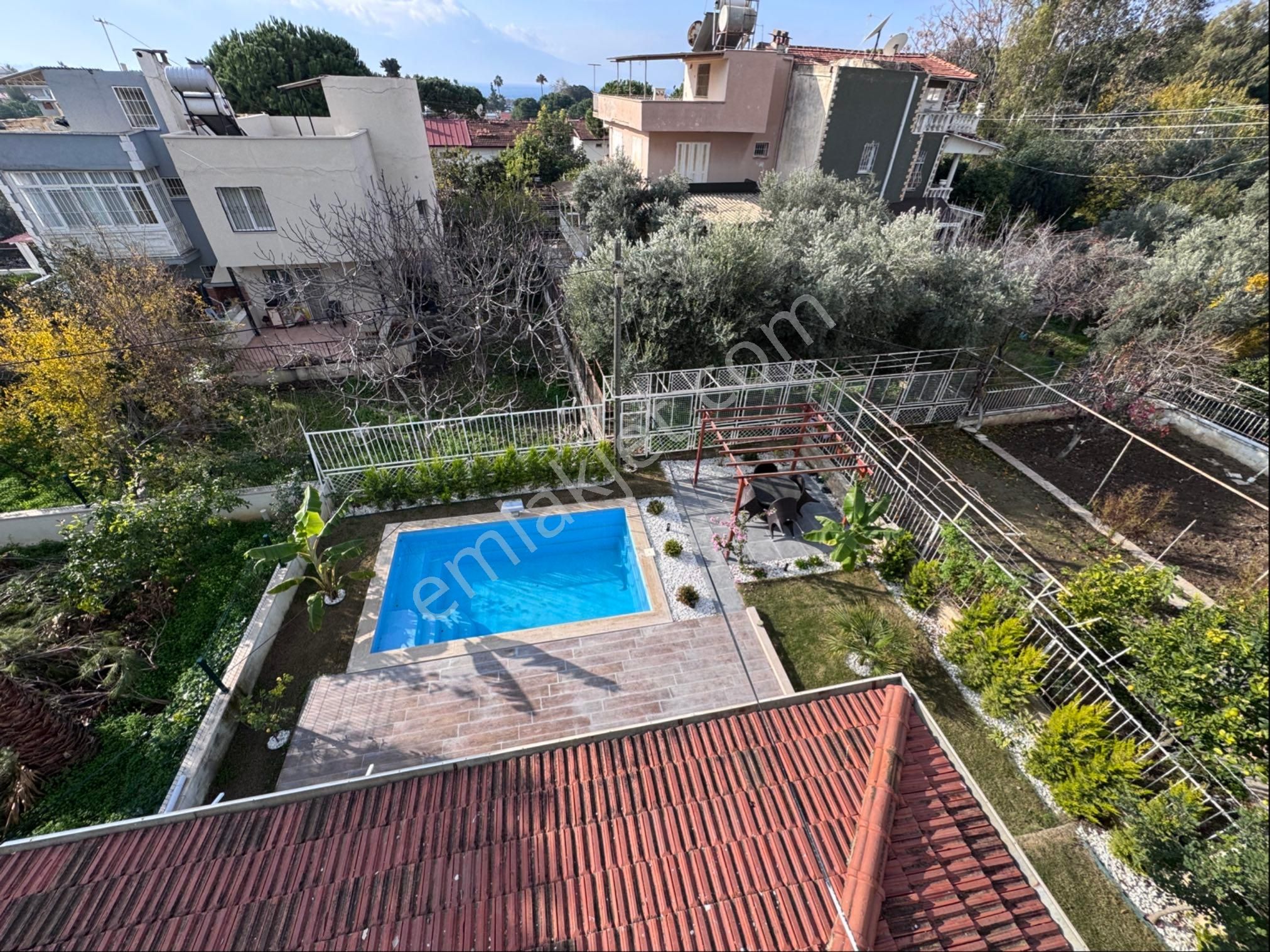 Yavansuda Denize 250m Özel Havuzlu Doğalgazlı 5+1 Villa - Görsel 21