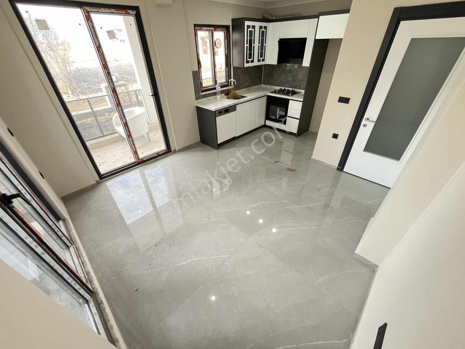 Gürsoy'dan Altınkumda Y.ısıtmalı Ön Cephe 2+1 Daire - Görsel 28