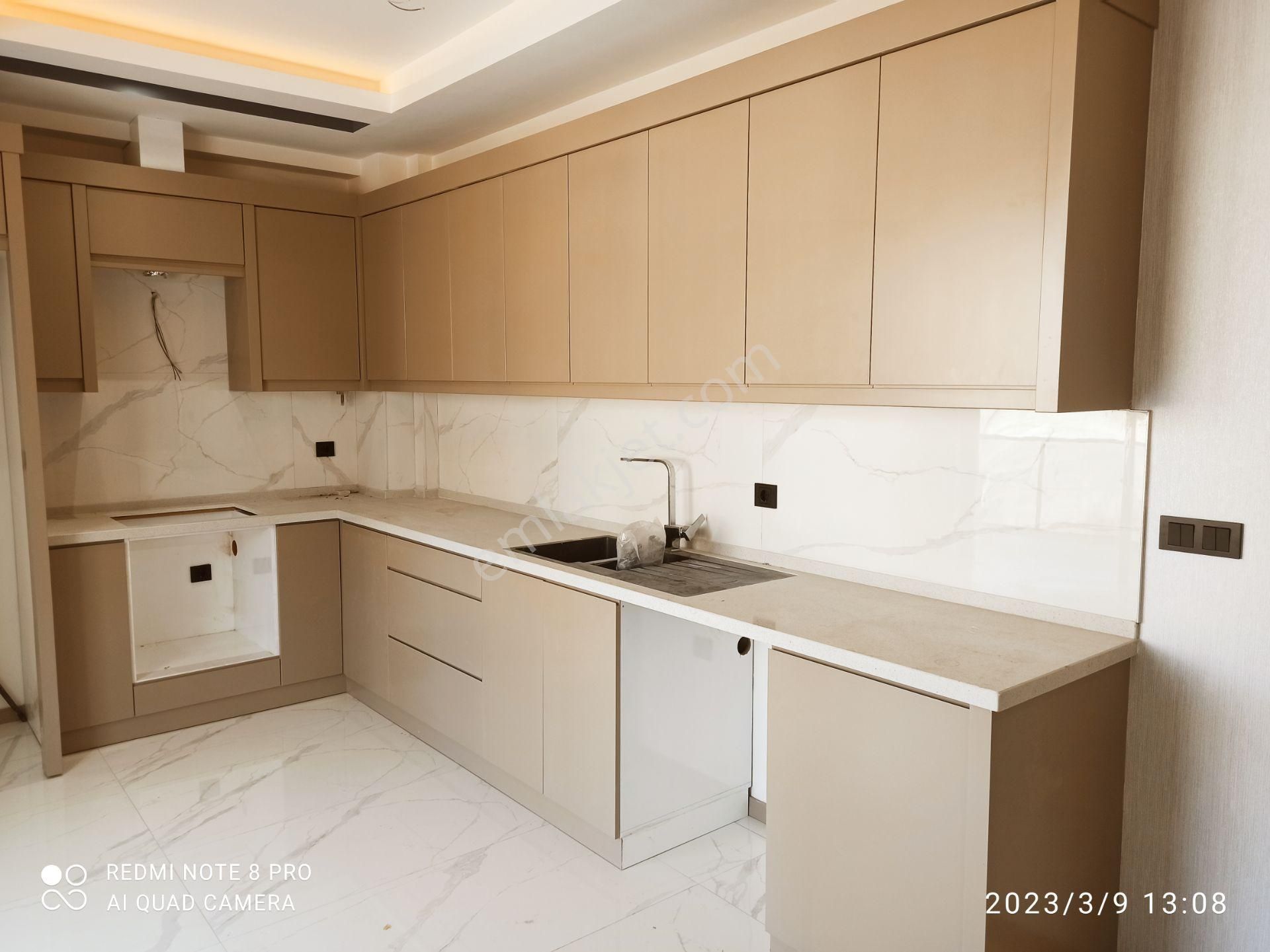 Erkaya Gayrimenkulden Şemikler Naz Bayrak Yakınında 3+1 140m2 Satılık Daire - Görsel 13