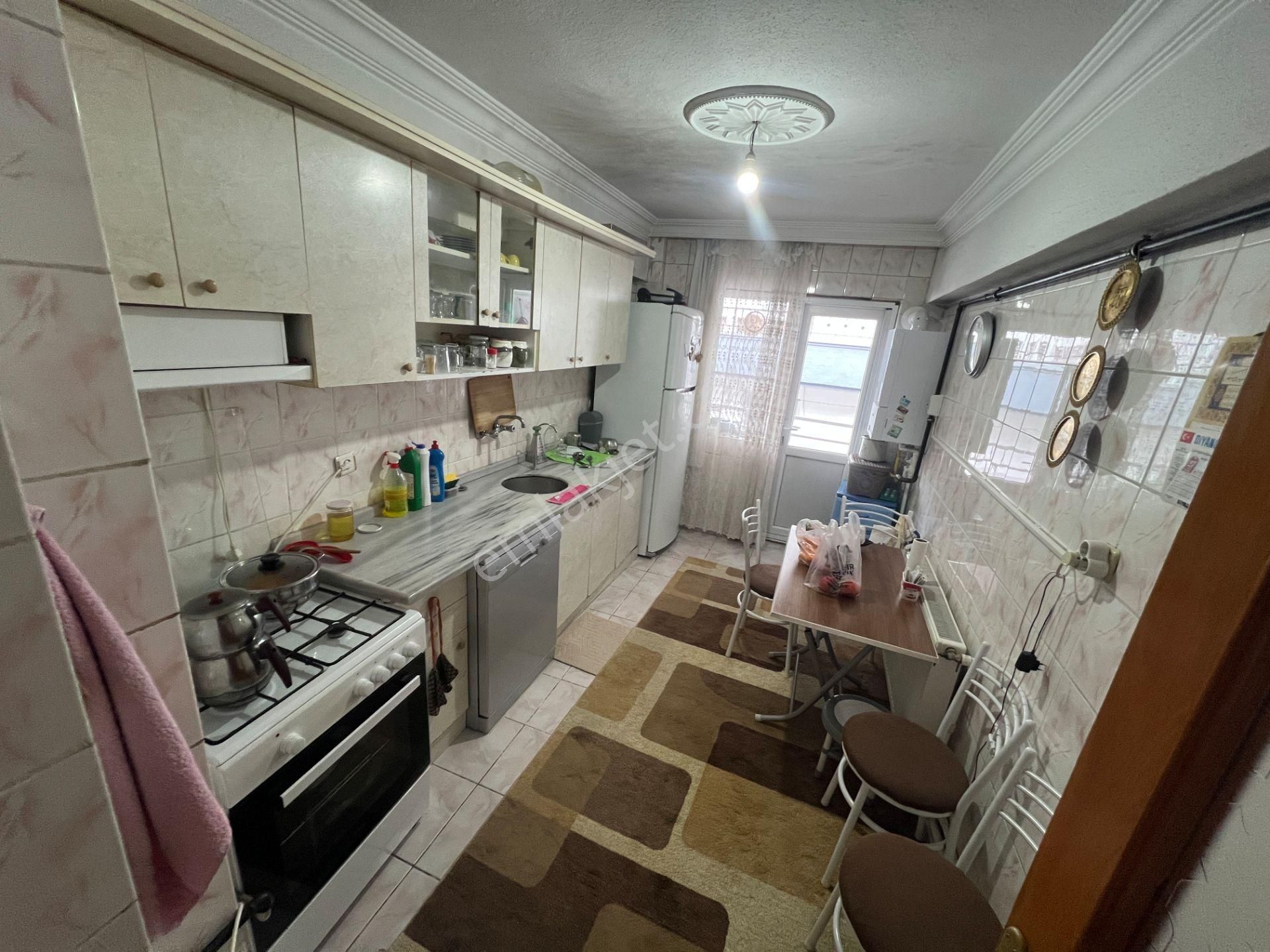 Etimesgut Piyade Mah. Cadde Üzerinde Katta 3+1 Satılık Daire - Görsel 2