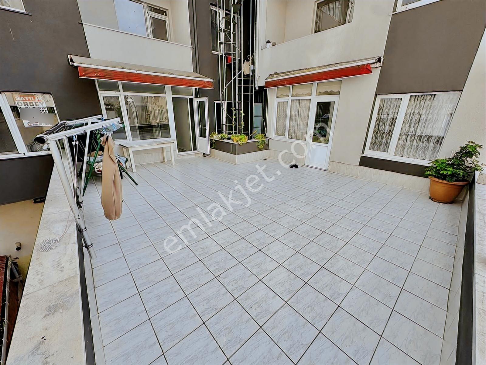 Acil Satılık !! Cadde Cepheli Teraslı Arakat 3+1 Fırsatı - Görsel 12