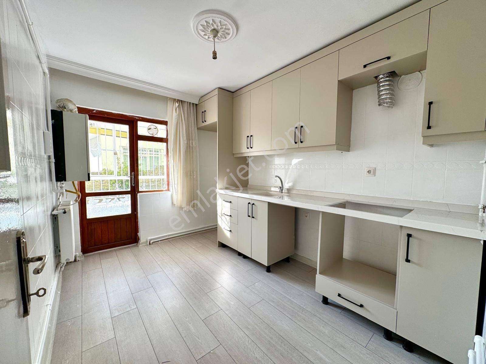 Incırlı De 3+1 Kot1 Satılık Daıre