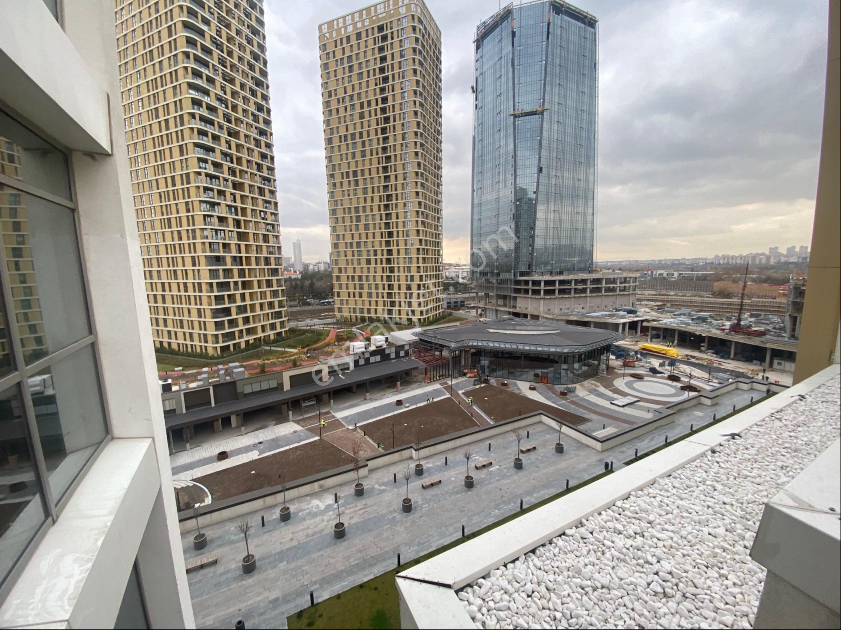 7. Kat / Çifte Dış Alan (balkon+teras) | Executive Suıt 101m2 - Görsel 9