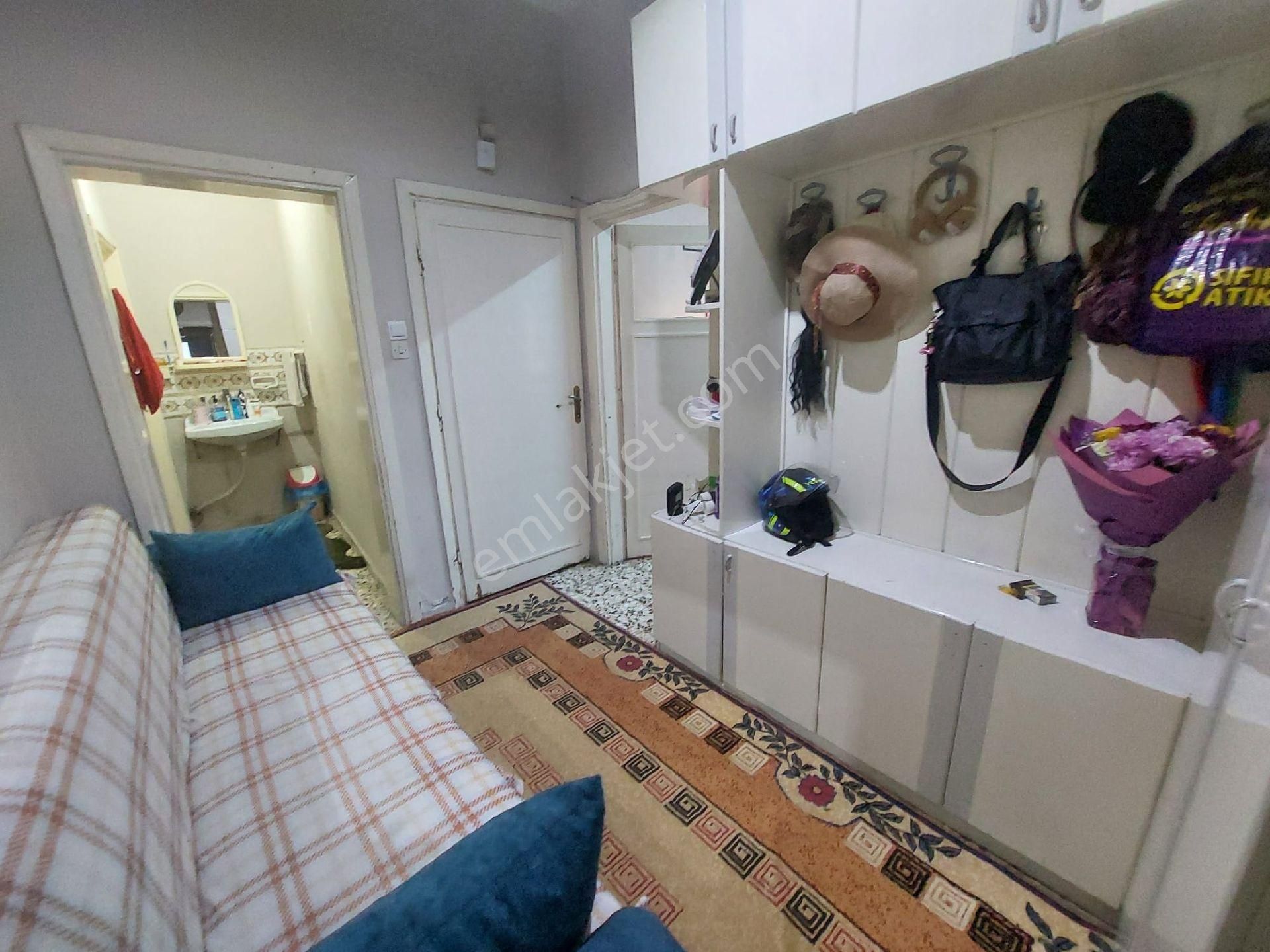 Döşeme Mahallesi Emniyet Müdürlüğü Civarında Yatırımlık Tek Katlı Müstakil Bina 2+1 Bahçeli !!! - Görsel 13