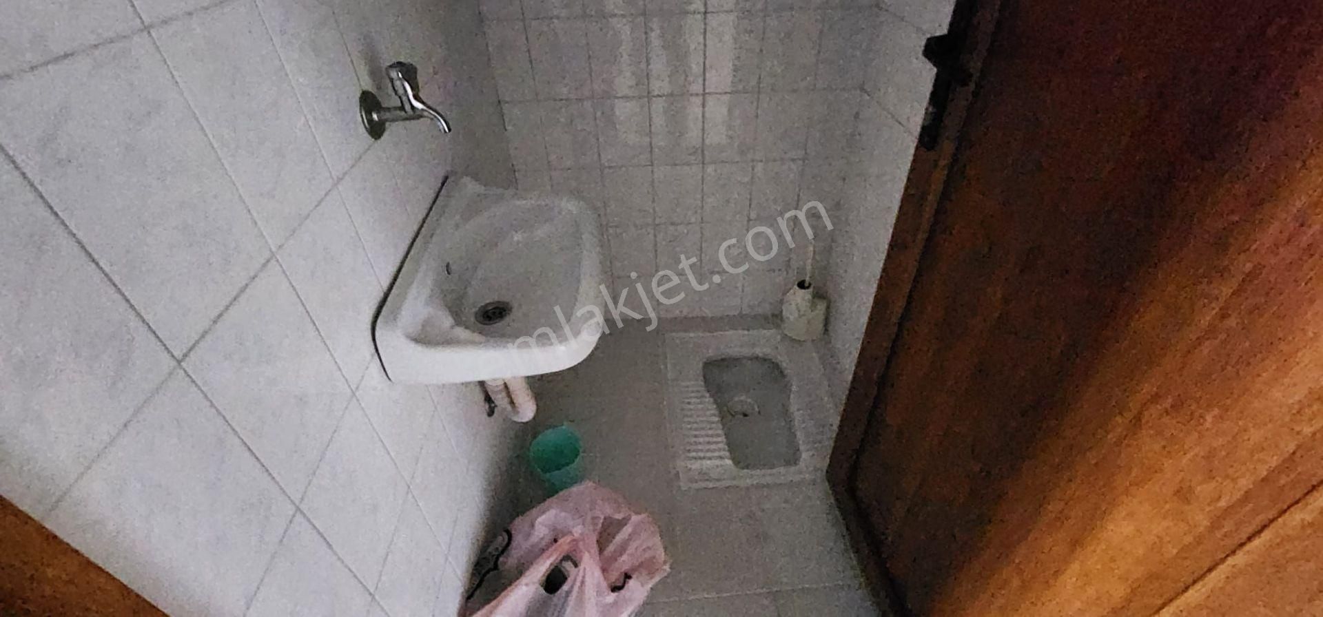 (acil!) Fidan Sokak 2+1 Ferah 100m2 Ulaşım İyi Merkezi Konum - Görsel 6