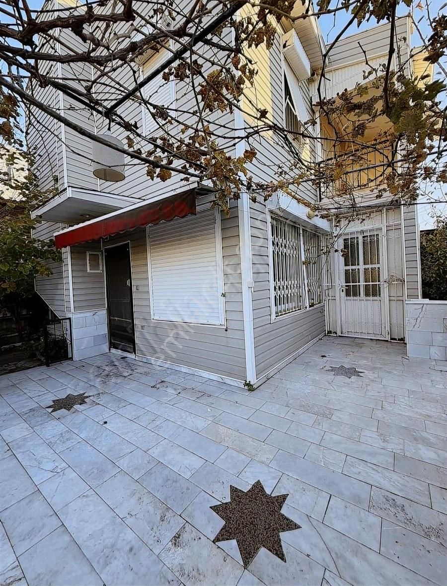 Marinaya Yürüme Mesafesin'de 3+1 Kiralık Villa - Görsel 26