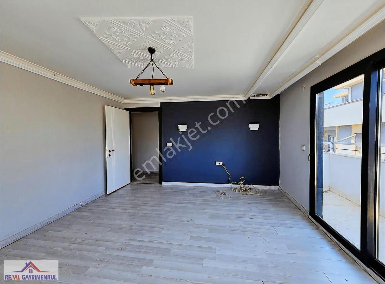 Real Gayrimenkul'den Barbaros'da Açık Mutfak 4+1 Villa - Görsel 16