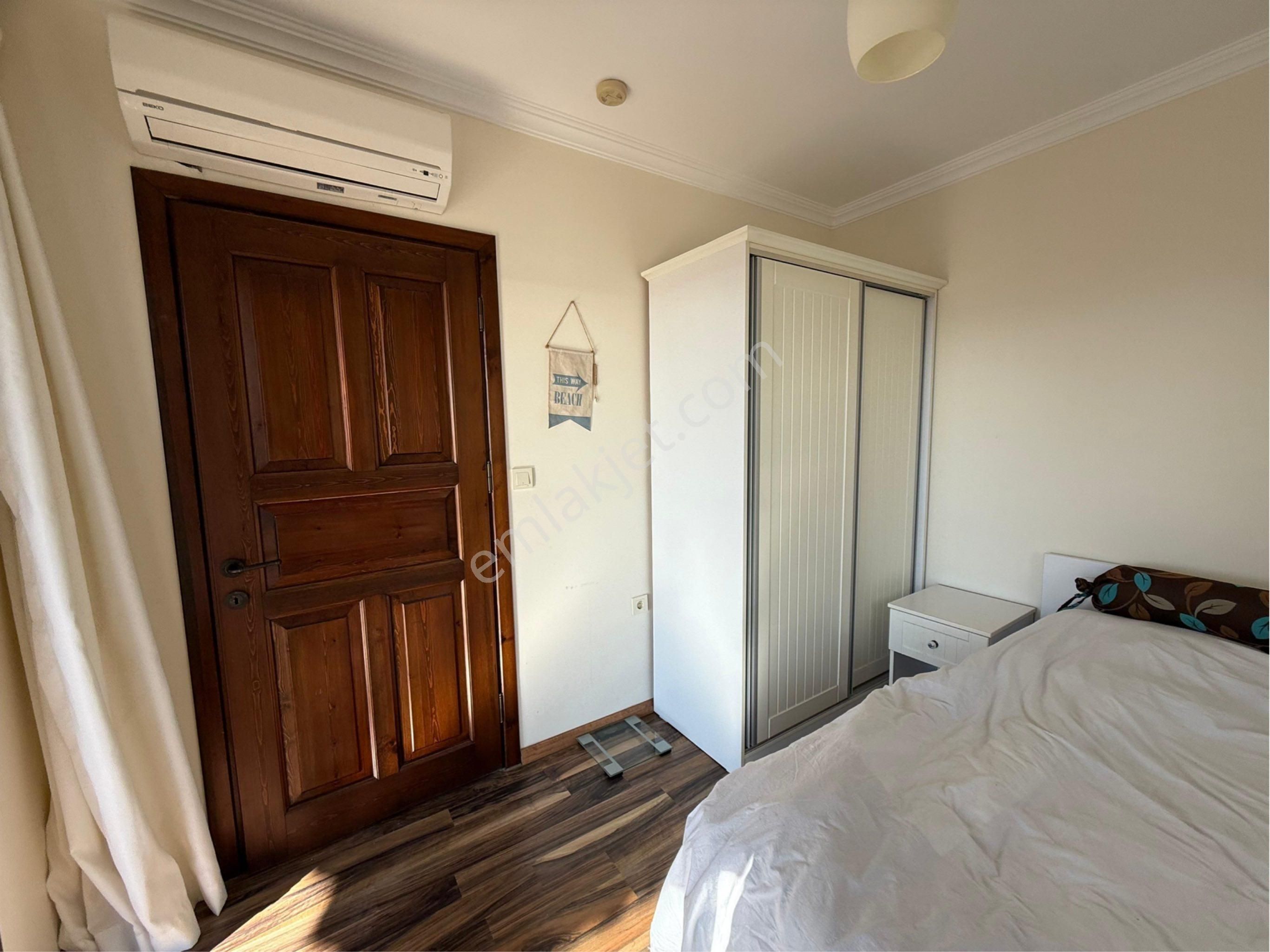 Satılık Müstakil Villa Özel Havuzlu Denize Yakın Garajlı Manzaralı Ev Yatırıma Uygun - Görsel 29