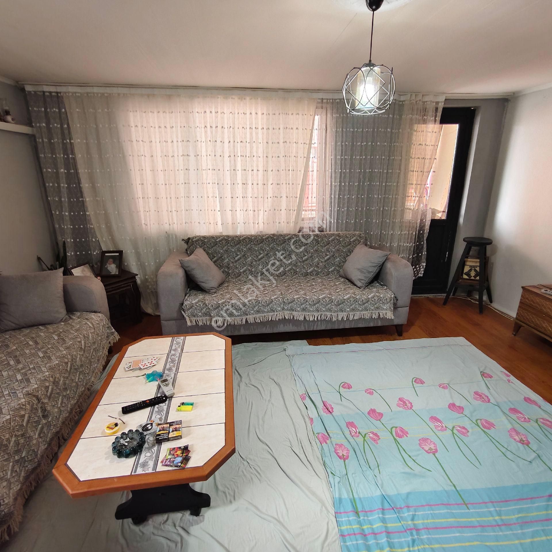 Kurtuluş Mahallesinde İki Katlı Müstakil Ev - Görsel 13