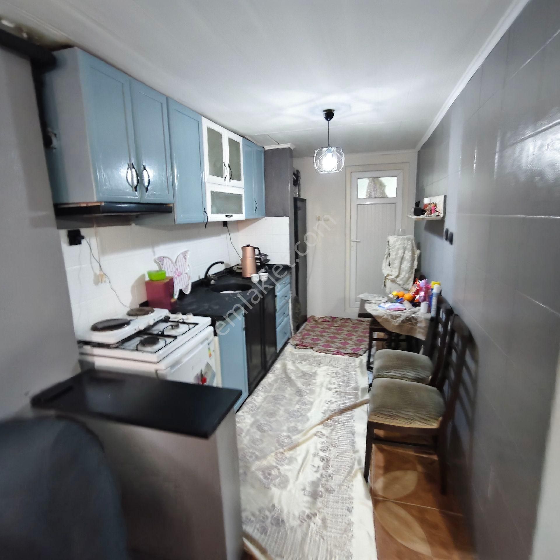 Kurtuluş Mahallesinde İki Katlı Müstakil Ev - Görsel 8