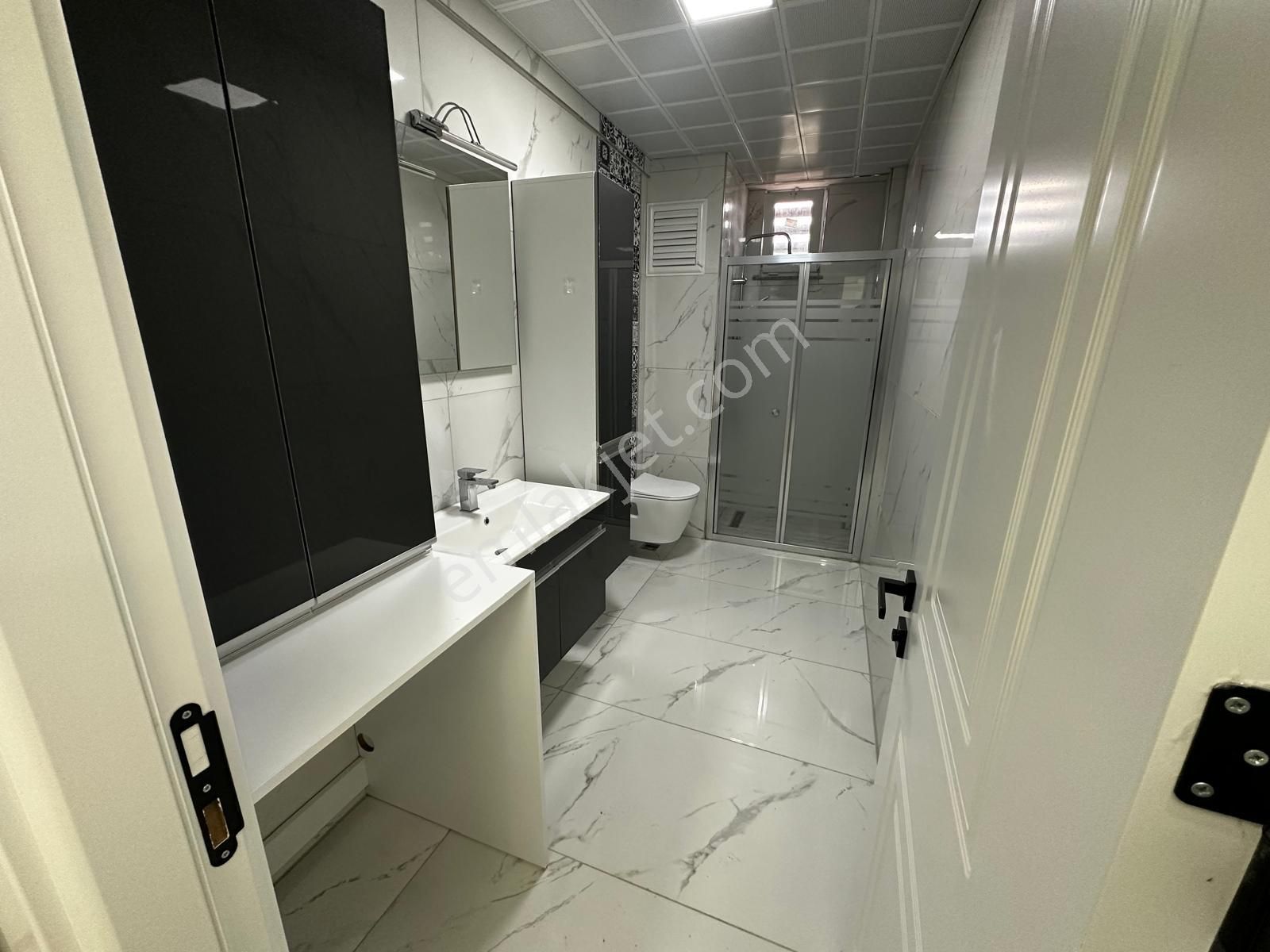 Molla Team'den Hürriyet Mah'de Kiralık Daire 2+1 Net 70m2 - Görsel 13