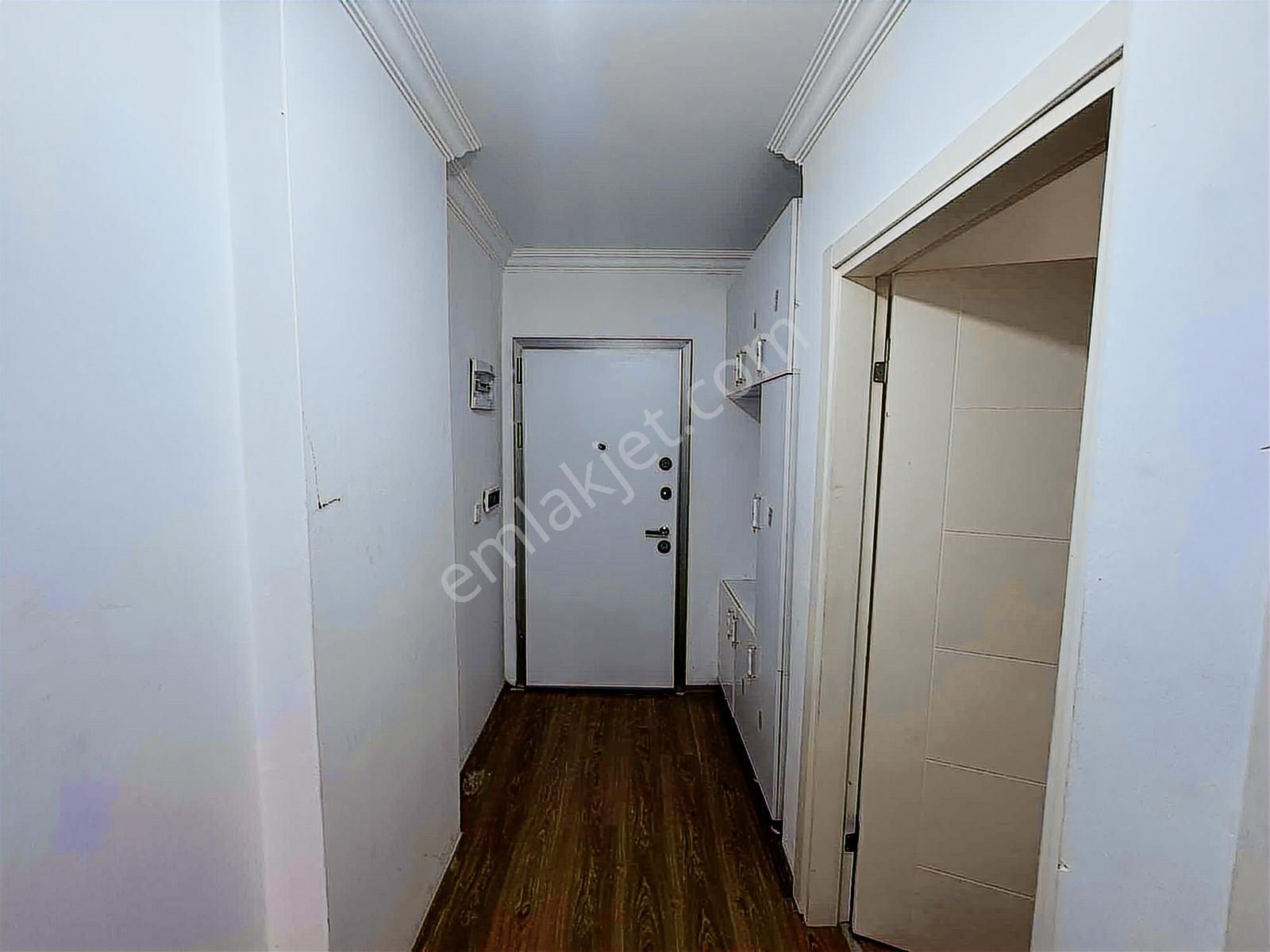 Kuşadası Davutlar'da Ara Kat Çift Balkon 110m2 Satılık 3+1 Daire - Görsel 15