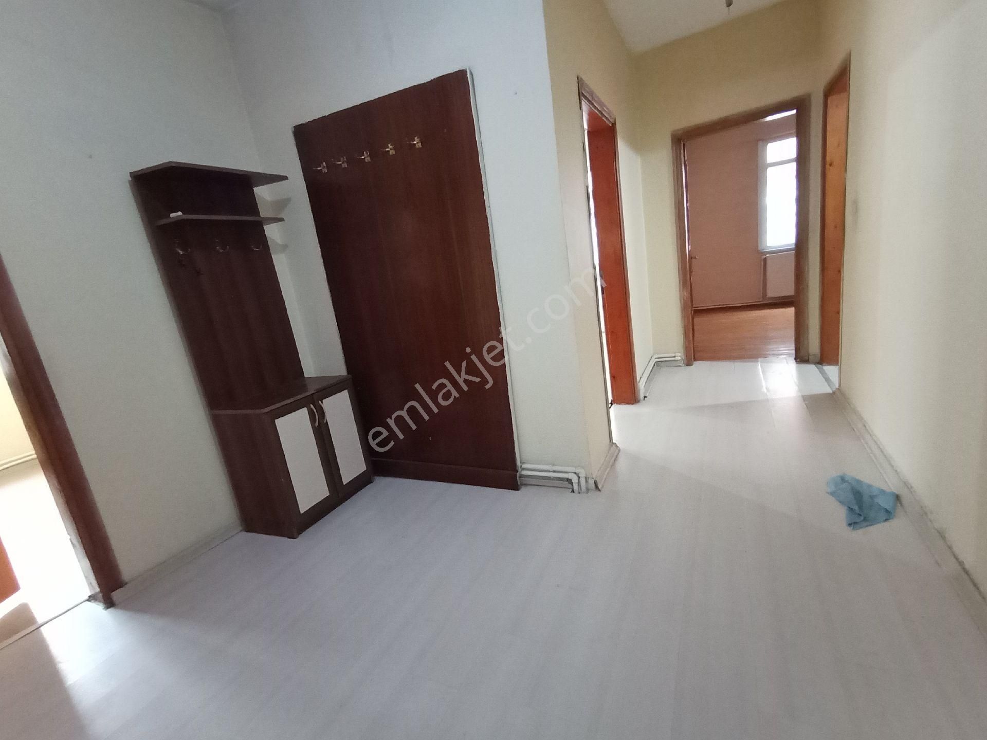 Abdurrahmangazi Mah De 15-20 Yıllık Binada , arakat 3+1 - Görsel 2